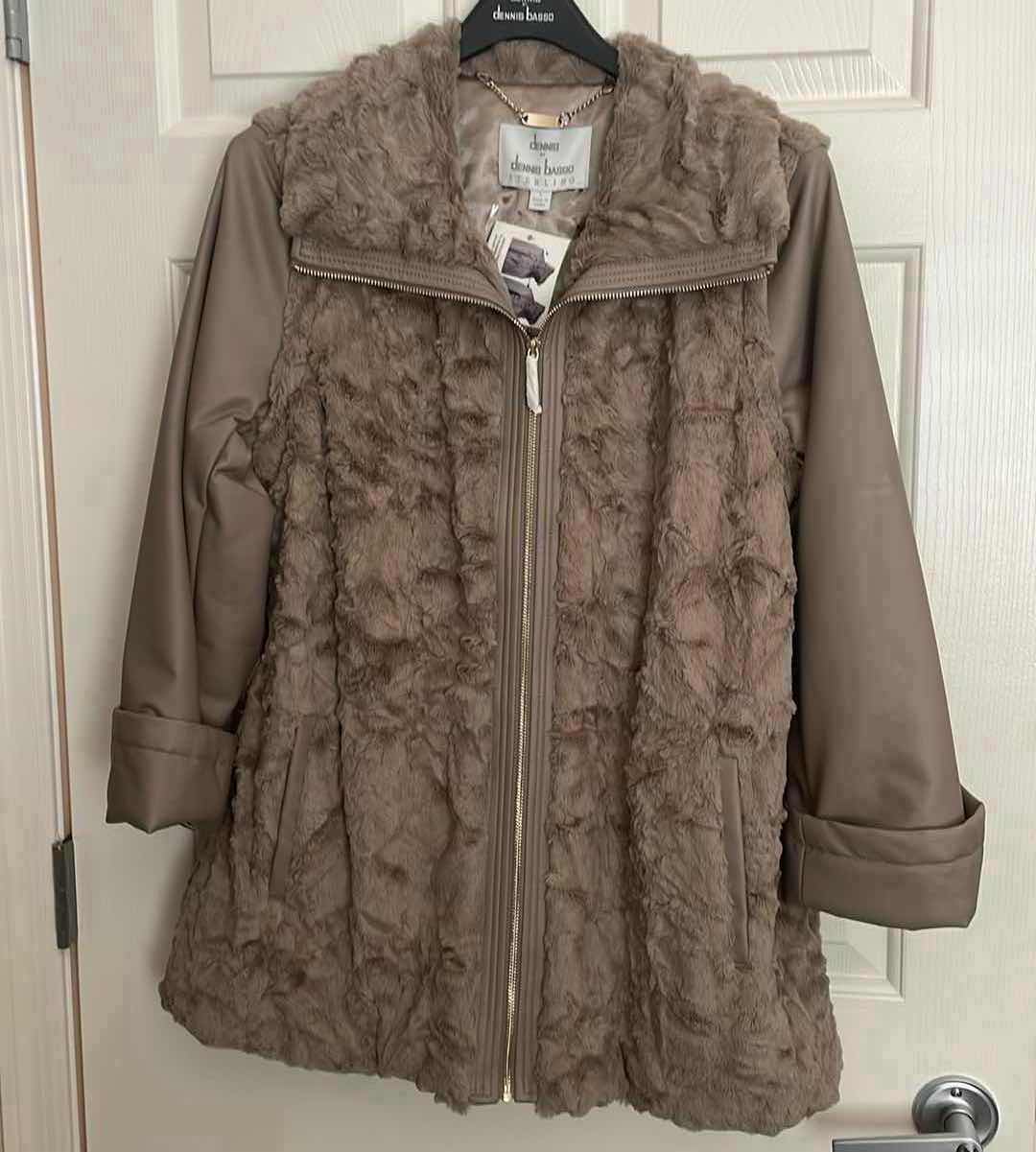 Photo 1 of DENNIS BASSO CONVERTIBLE JACKET FAUX LEATHER FAUX FUR LARGE - ORIGINALLY $845