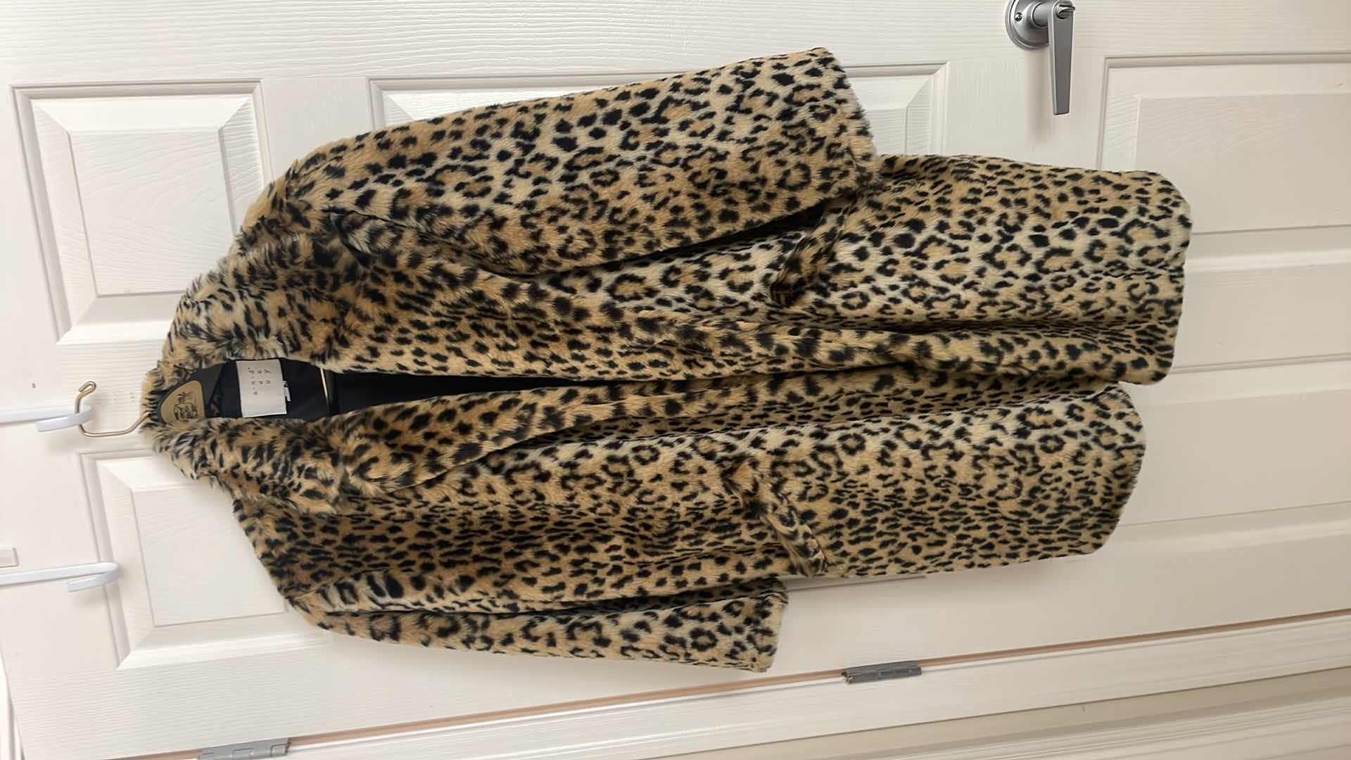 Photo 1 of A NEW DAY ANIMAL PRINT FAUX FUR XXL