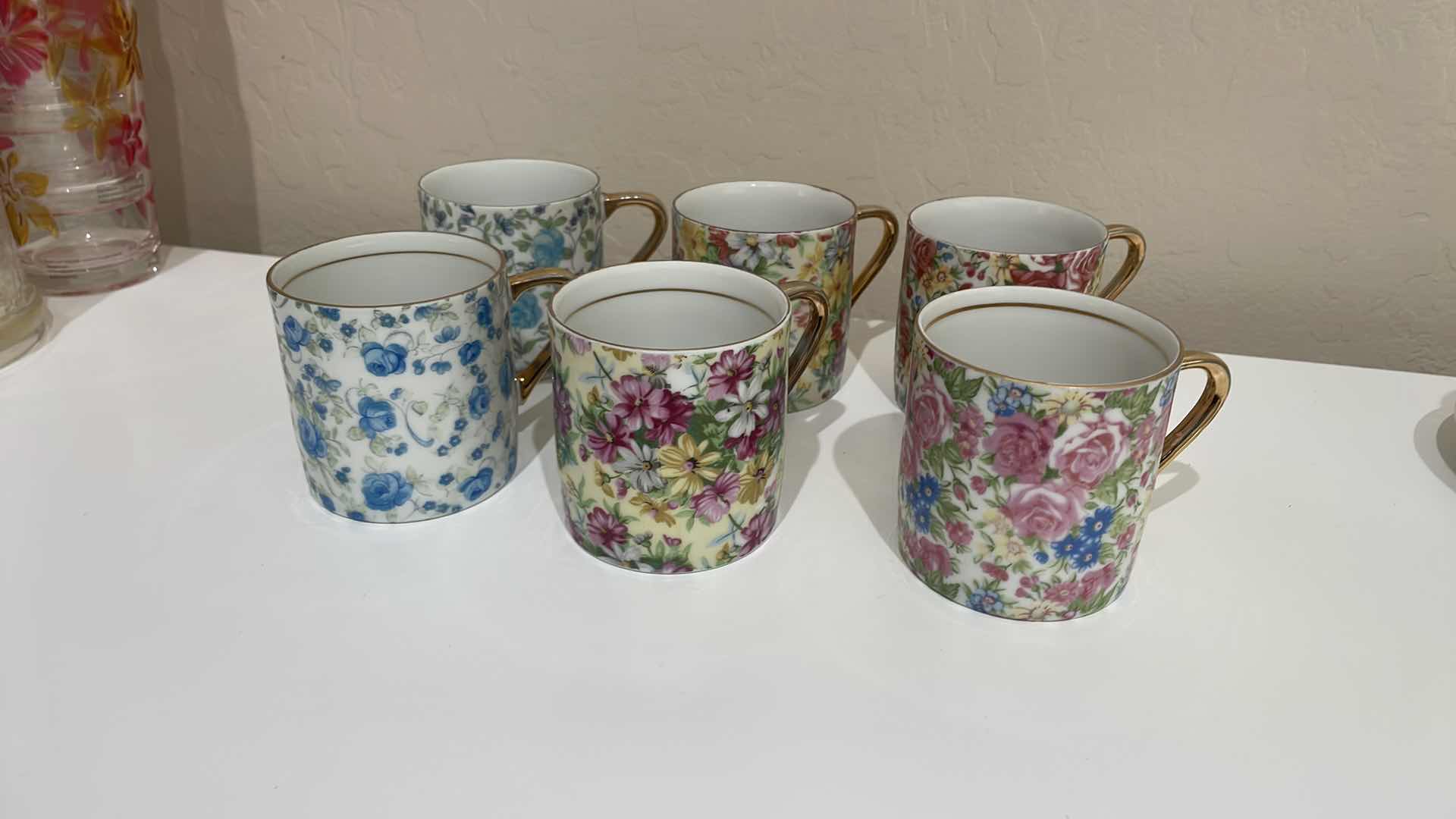 Photo 2 of SET OF 6 FLORAL ESPRESSO CUPS