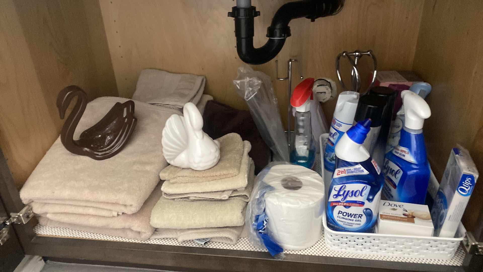 Photo 1 of CONTENTS IN BATH CABINET- TOWELS & CLEANING SUPPLIES