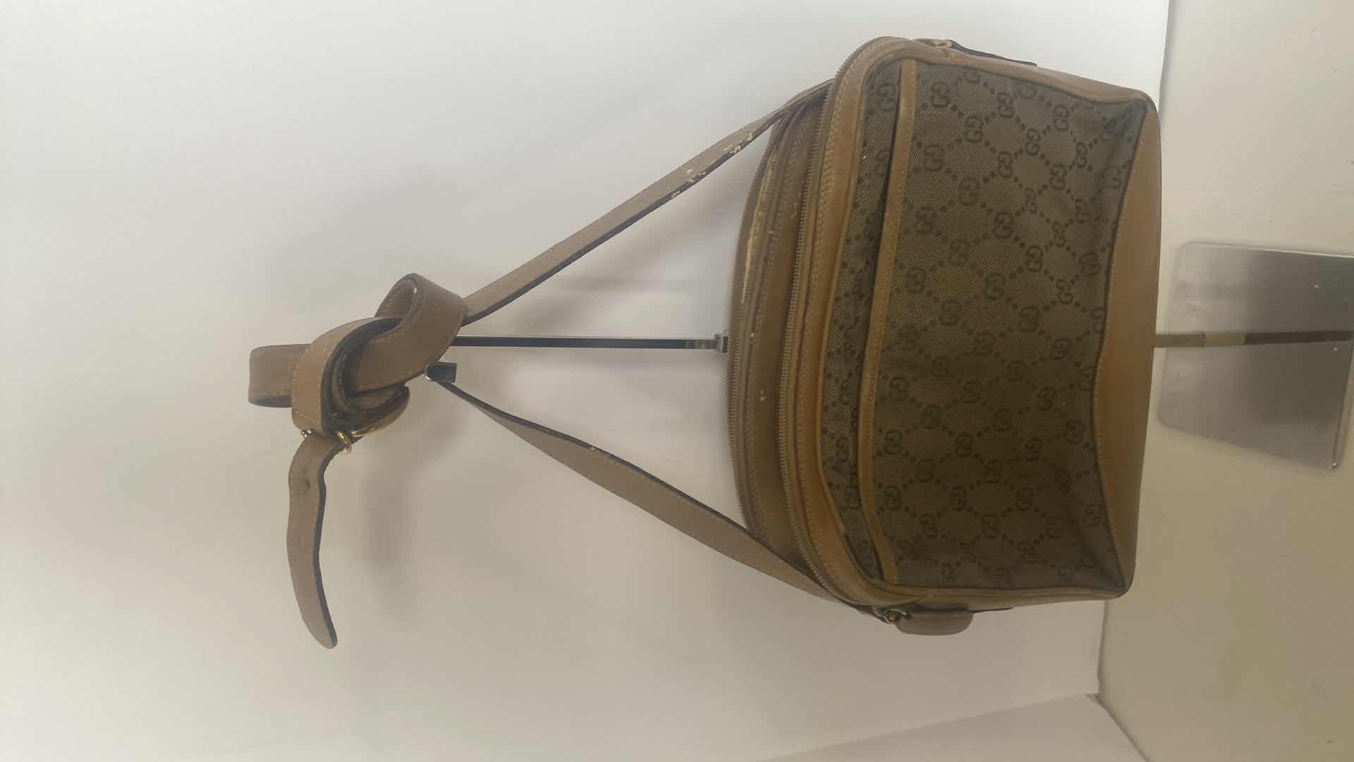 Photo 3 of GUCCI HANDBAG - FABRIC & LEATHER