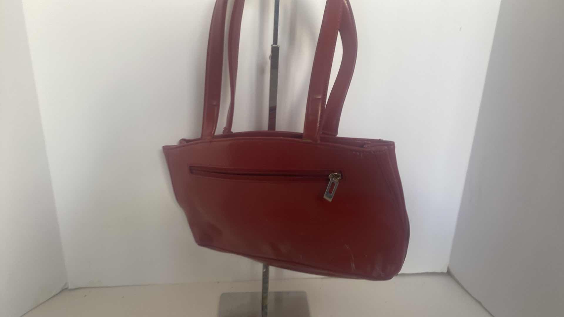 Photo 3 of GUCCI RED LEATHER HANDBAG