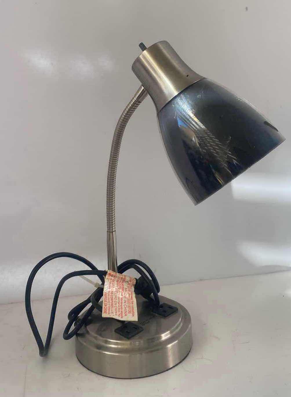 Photo 1 of ADJUSTABLE DESK LAMP H 16”