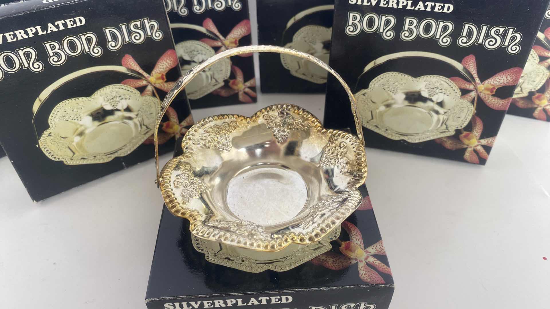 Photo 4 of 8 - SILVERPLATED BON BON DISHES
SUG. RETAIL $160