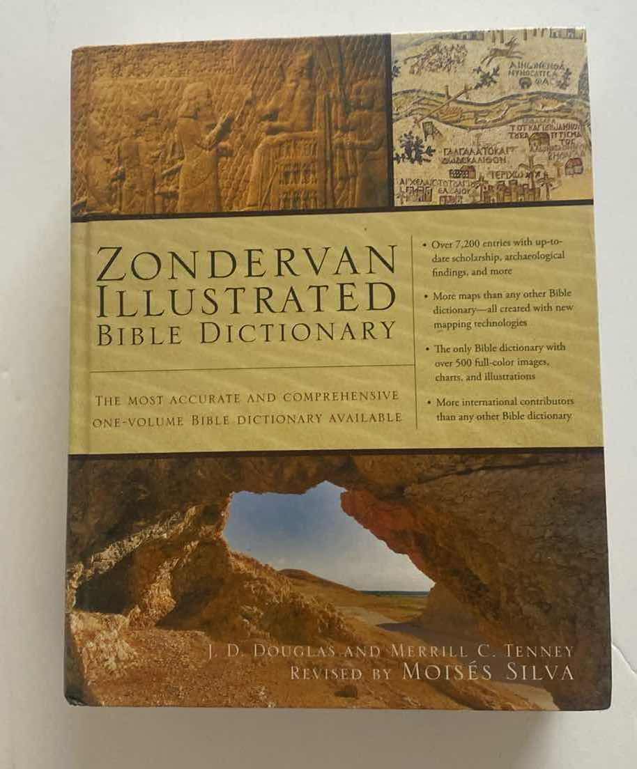 Photo 1 of ZONDERVAN  ILLUSTRATED BIBLE DICTIONARY HARD COVER BOOK