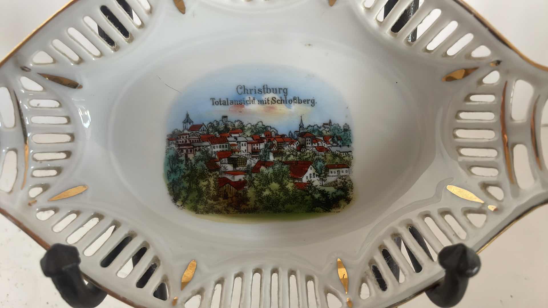 Photo 2 of CHRISTBURG DECORATIVE PLATE  7”W 5”H