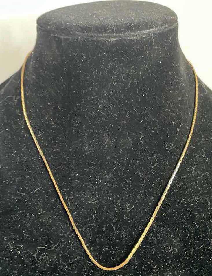 Photo 1 of FINE JEWELRY- 9” GOLD TONE COBRA CHAIN UNSTAMPED