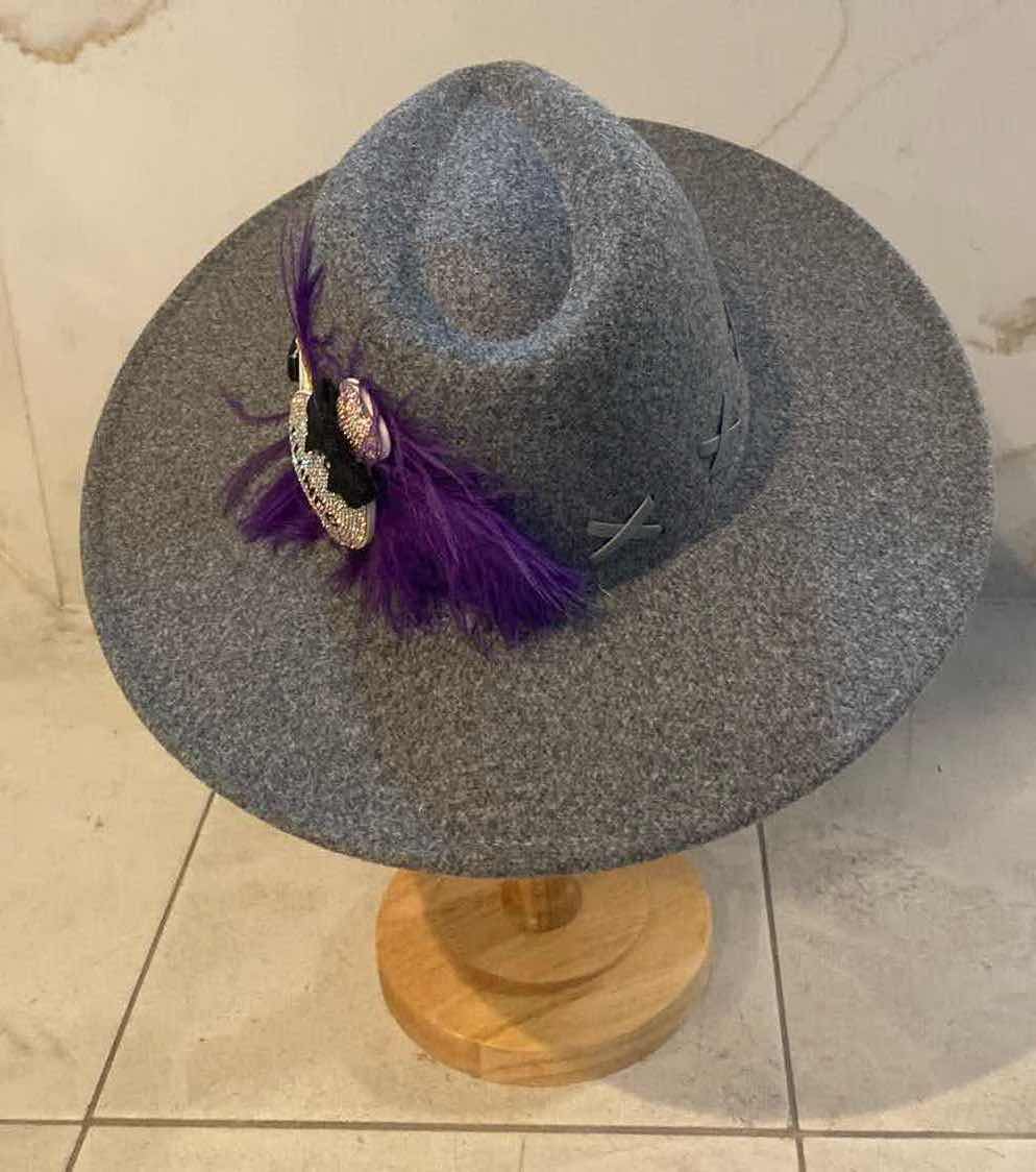 Photo 3 of NEW CUSTOM DESIGNED WOMENS GRAY FELT FLAT EAVES FEDORA HAT (ADJUSTABLE)