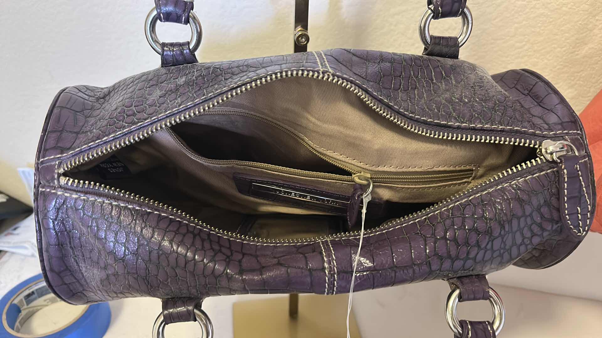 Photo 1 of 3 WOMENS HANDBAGS, STEVE MADDEN, JONES OF NY AND MORE