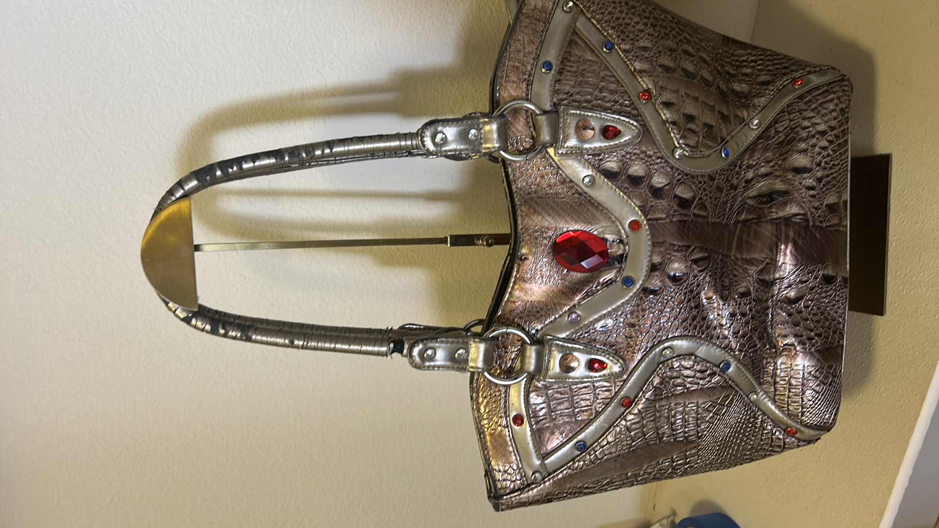 Photo 1 of 5 WOMENS HANDBAGS AND TOTES