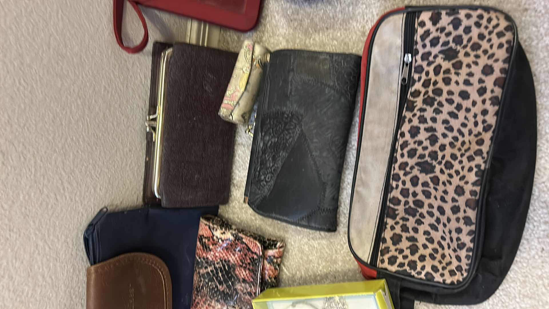 Photo 1 of WOMENS COIN PURSES AND WALLETS