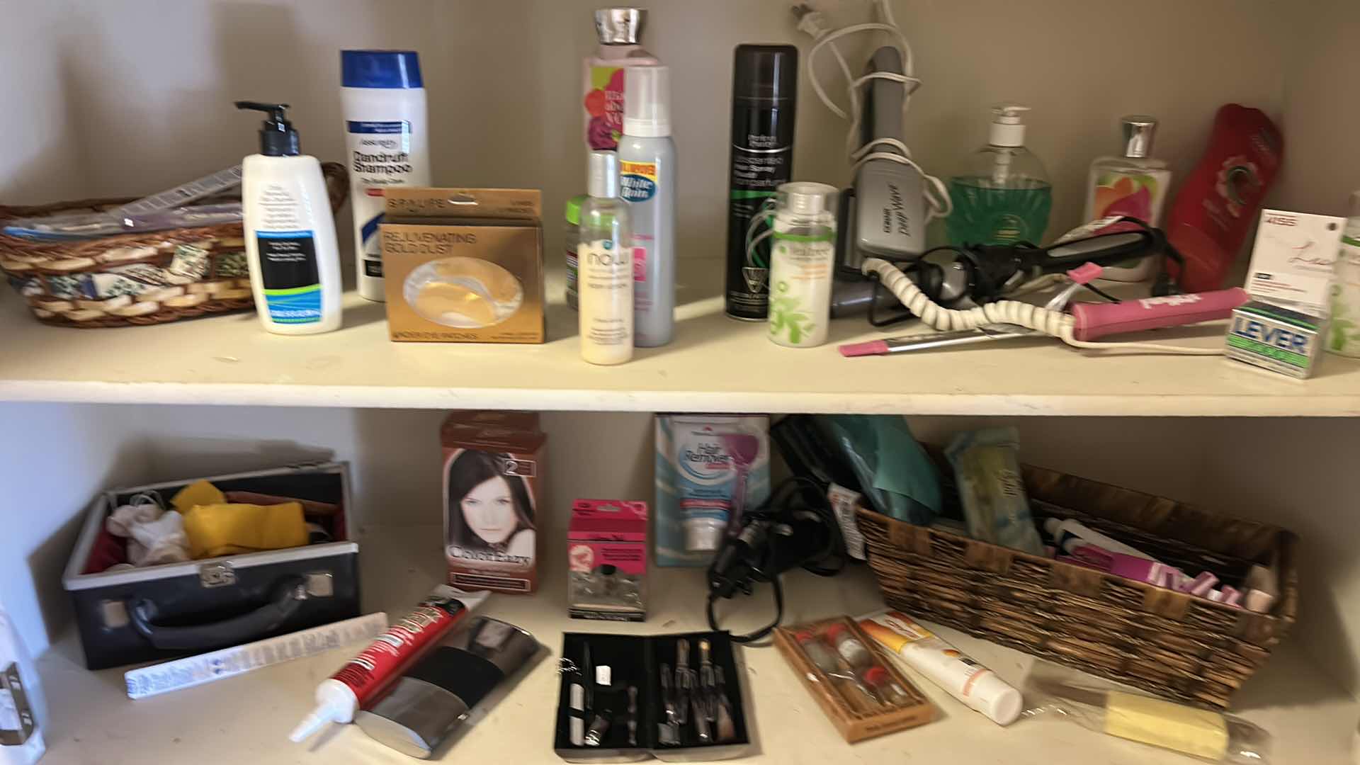 Photo 1 of CONTENTS OF CLOSET IN PRIMARY BEDROOM