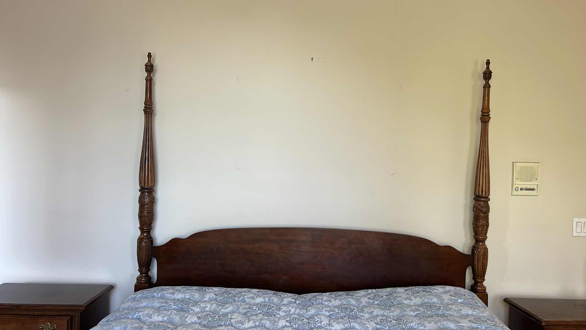 Photo 1 of WOOD 4 POSTER KING BED FRAME SURROUND 82” x 88.5” x H82”