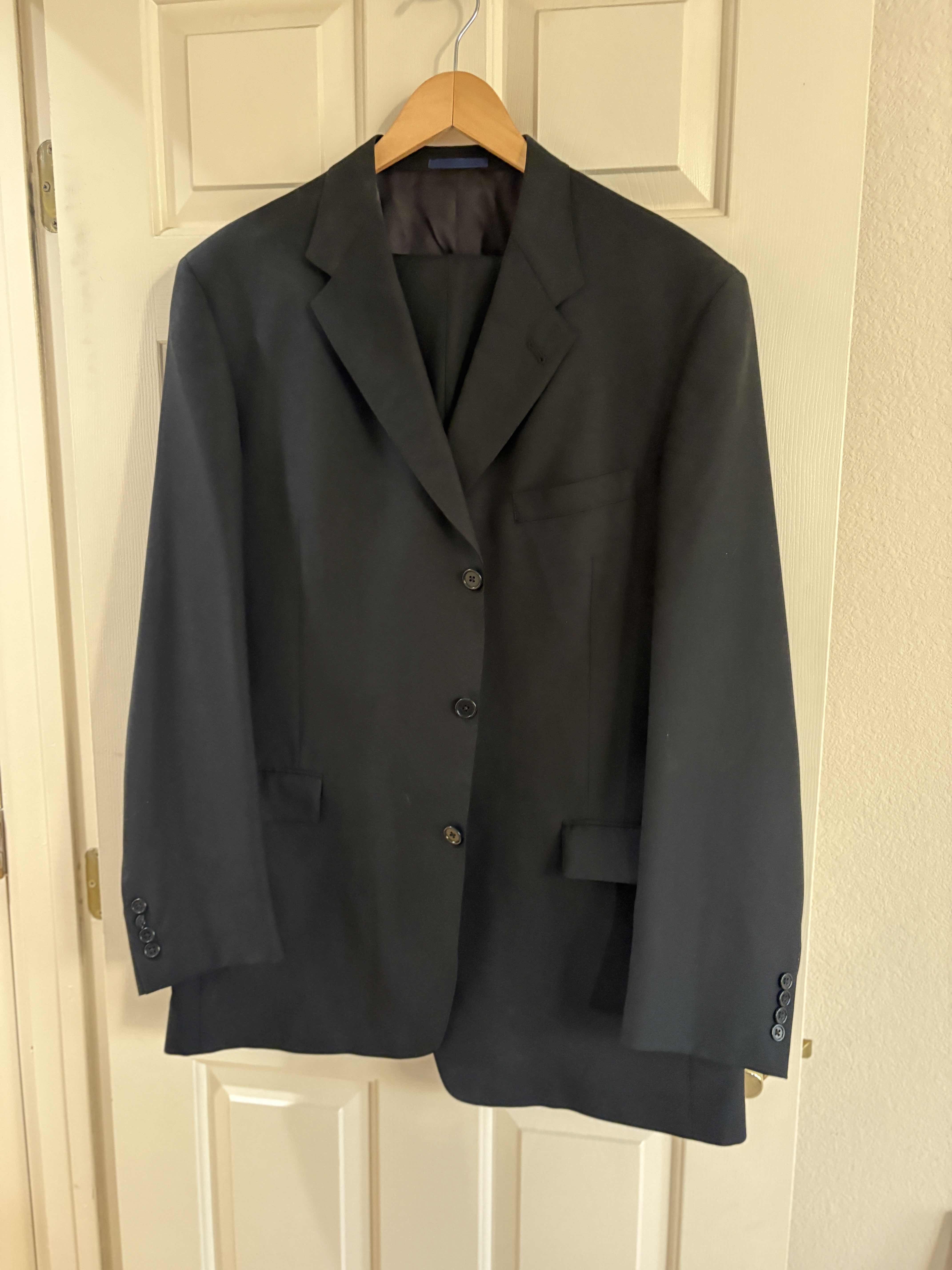 Photo 1 of MENS SUITS AND DRESS SHIRTS 17”