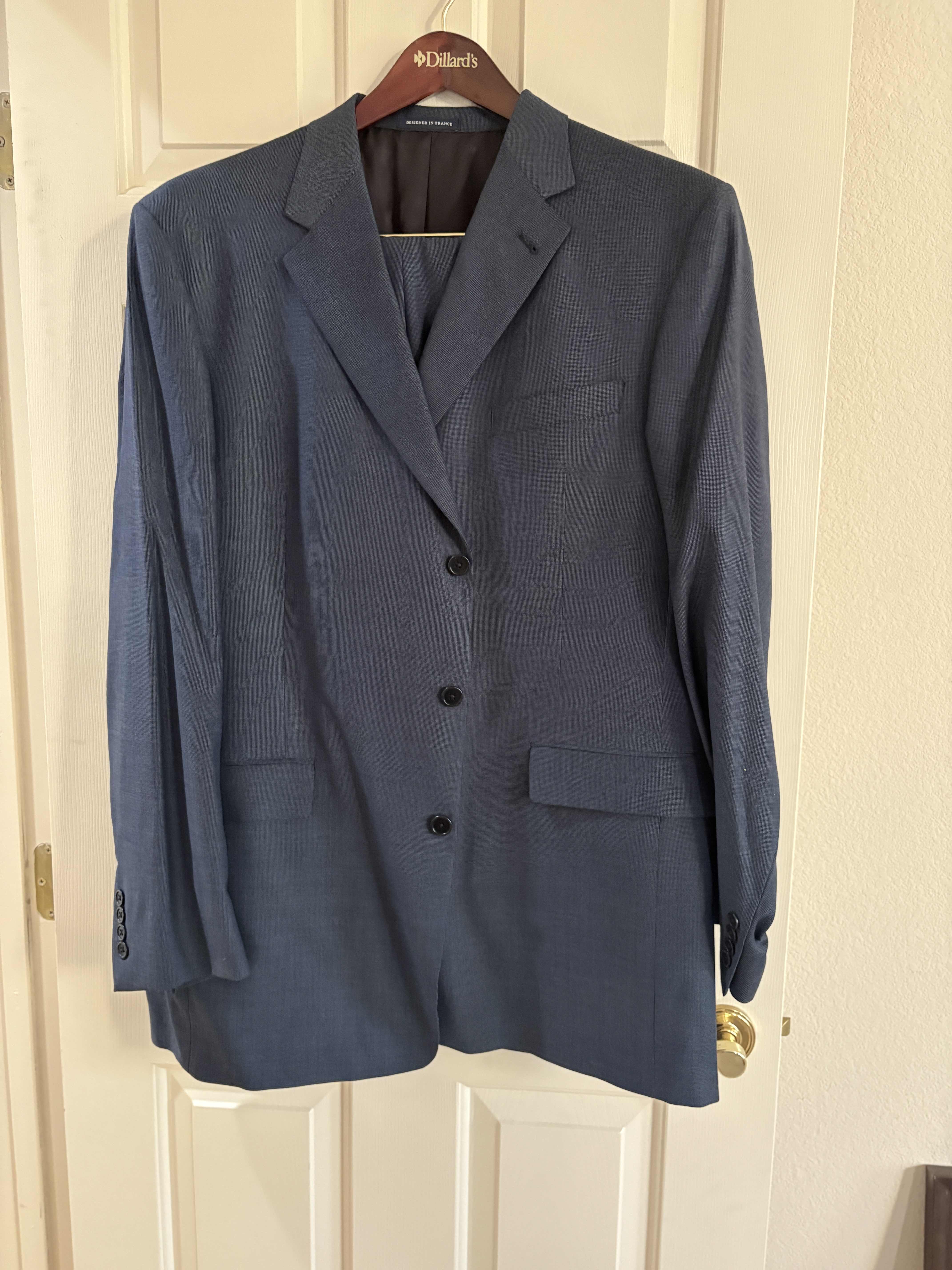 Photo 1 of MENS SUITS AND DRESS SHIRTS 17”