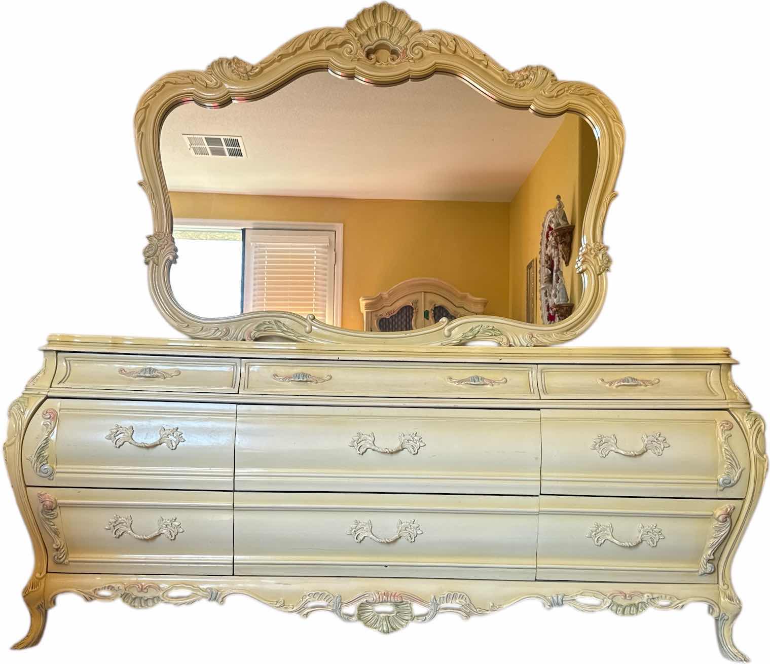 Photo 1 of VINTAGE WOOD CARVED DRESSER MIRROR VICTORIAN STYLE HAND PAINTED FLORAL DESIGN
80” X 22” X H82”