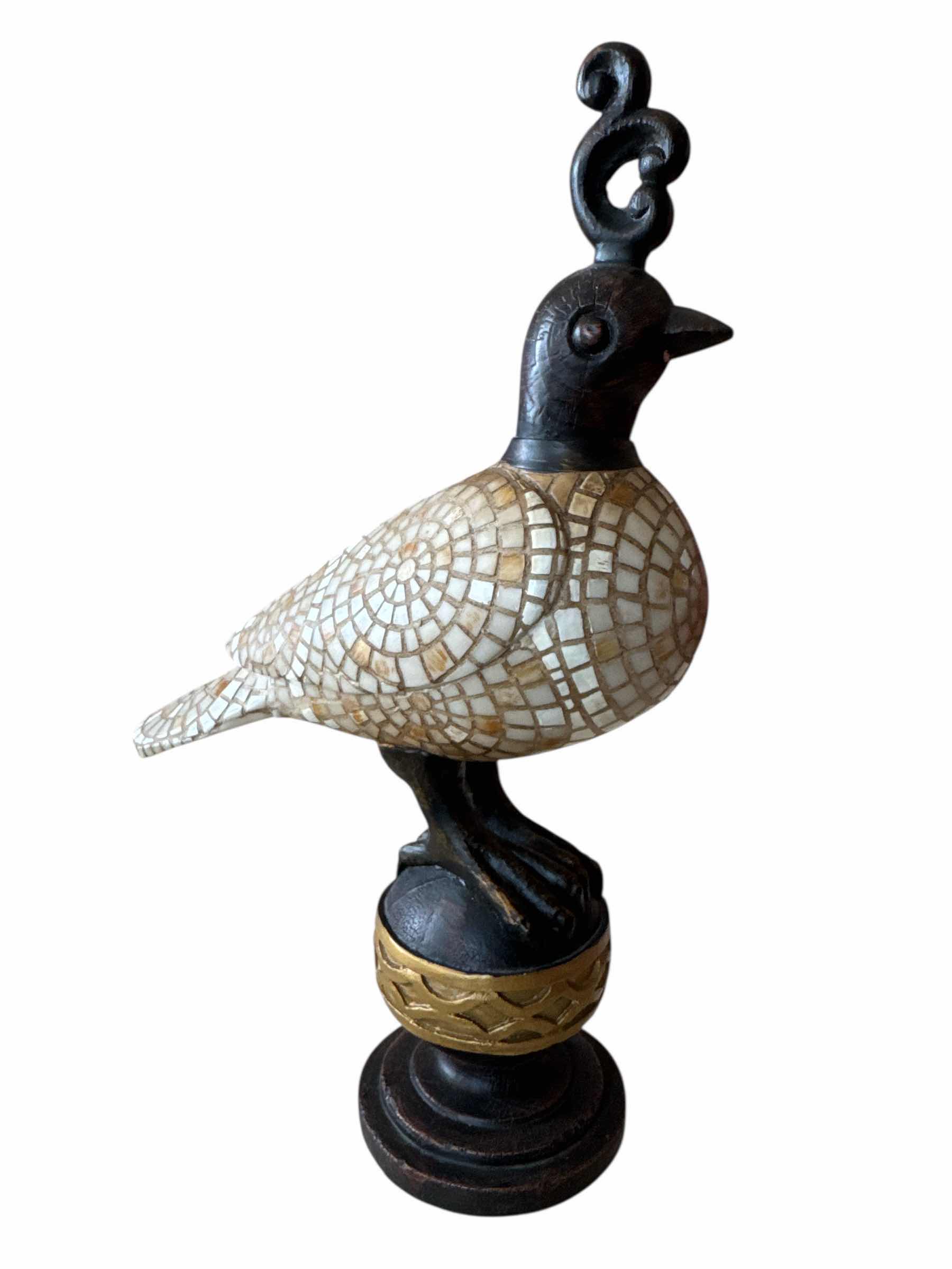 Photo 1 of VINTAGE QUAIL BIRD STATUE SHELL TILE RESIN
W7” X H11”
