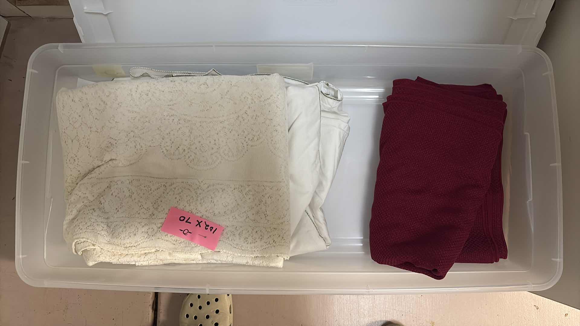 Photo 1 of CONTENTS OF CABINET-LINENS