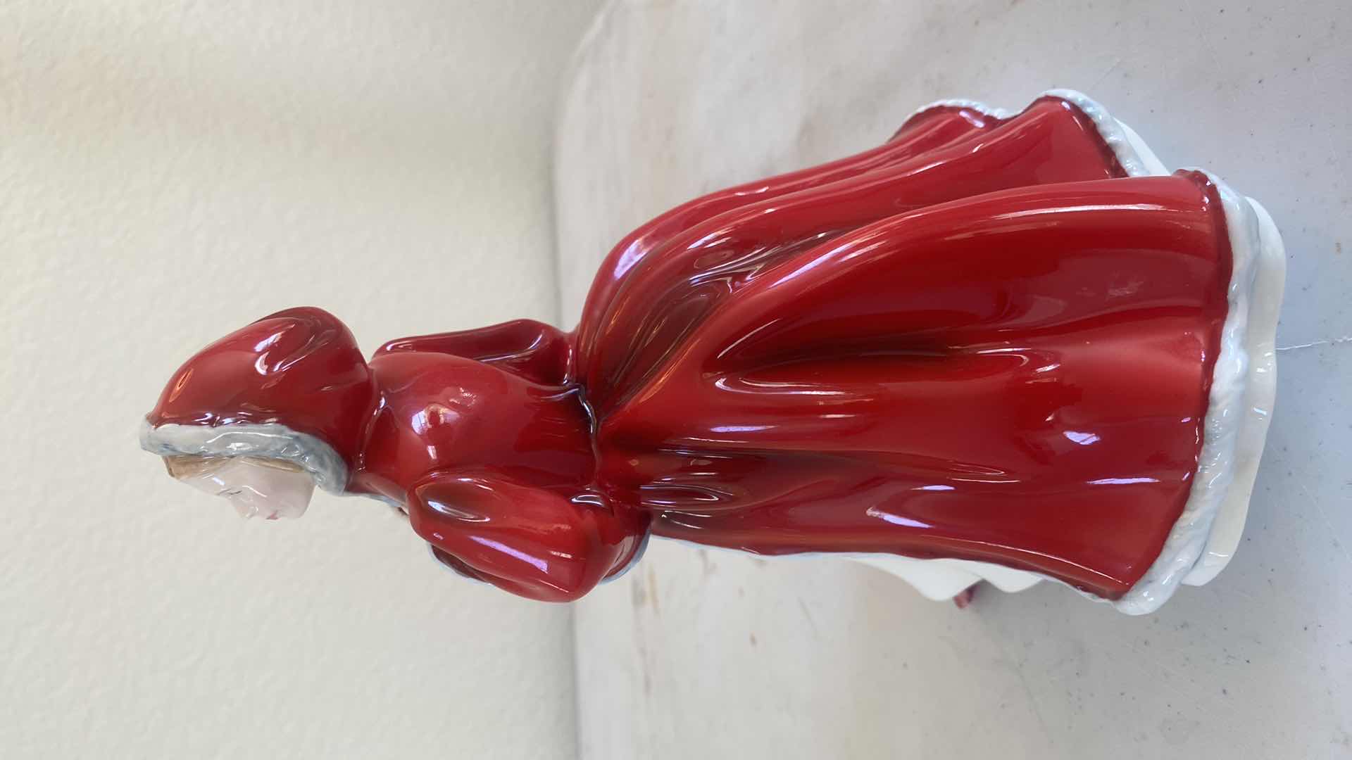 Photo 1 of ROYAL DOULTON HN2936 SIGNED “RACHEL FIGURINE H8”