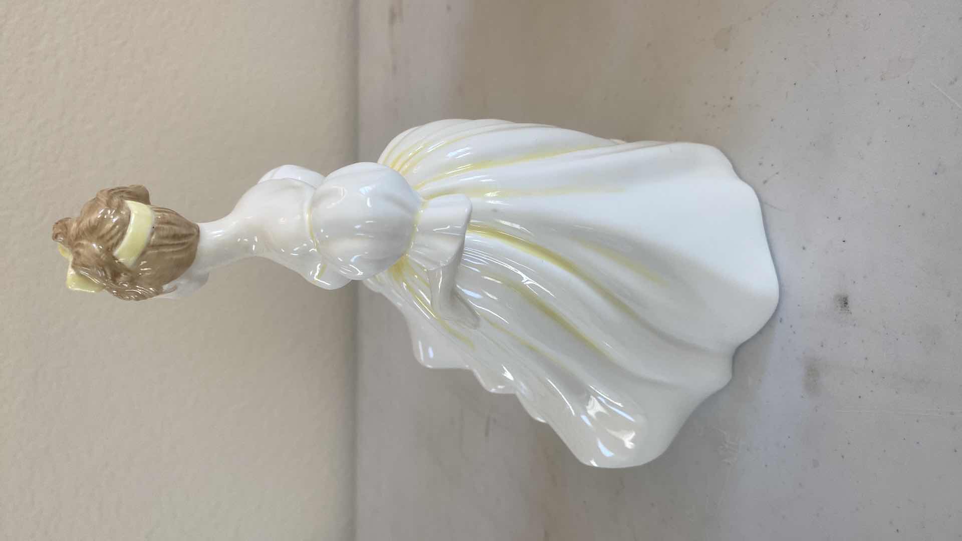 Photo 1 of ROYAL DOULTON HN3498 SIGNED “NATALIE” FIGURINE H8”