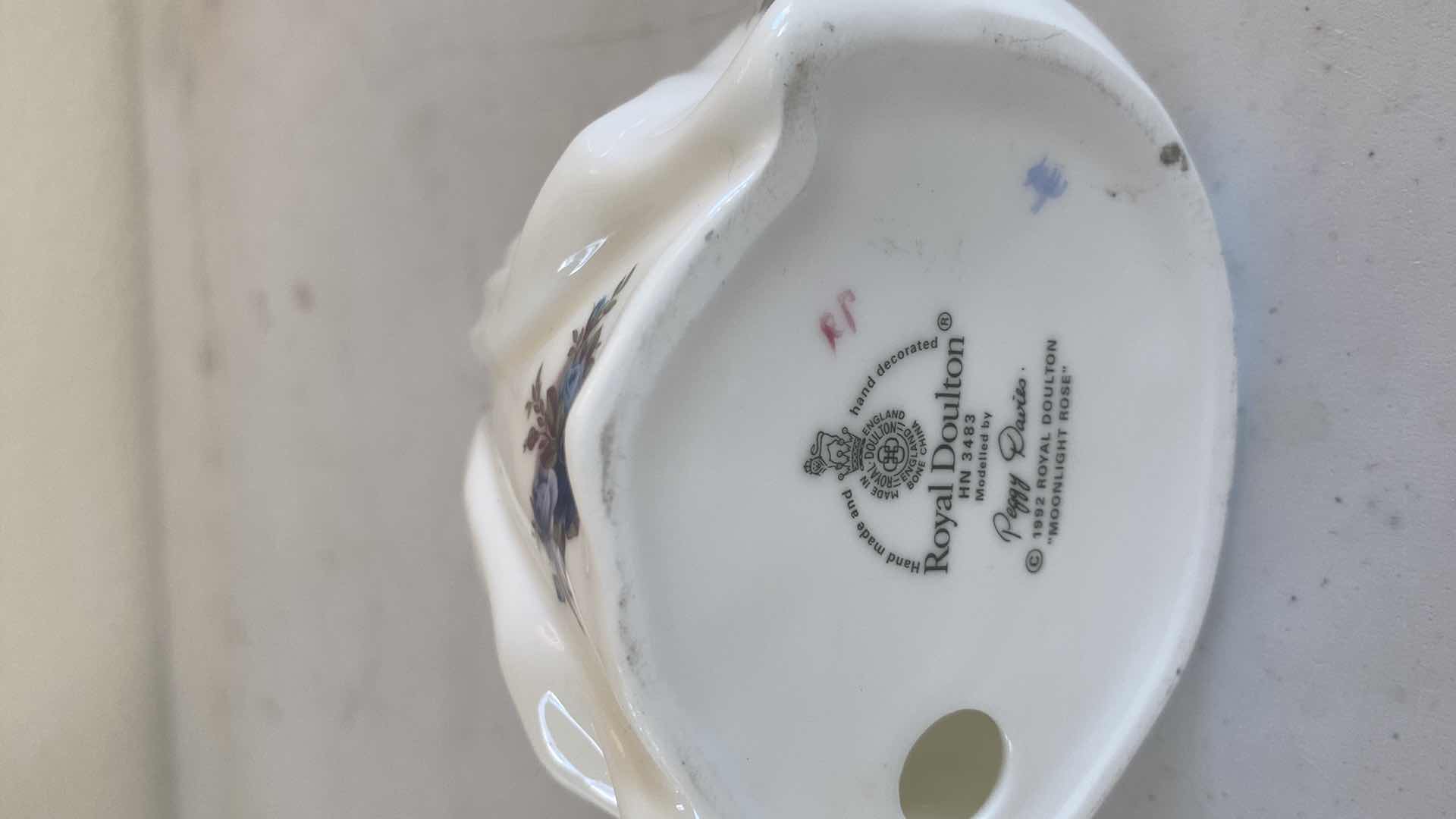 Photo 1 of ROYAL DOULTON RN3483 “MOONLIGHT ROSE” H5 1/2”