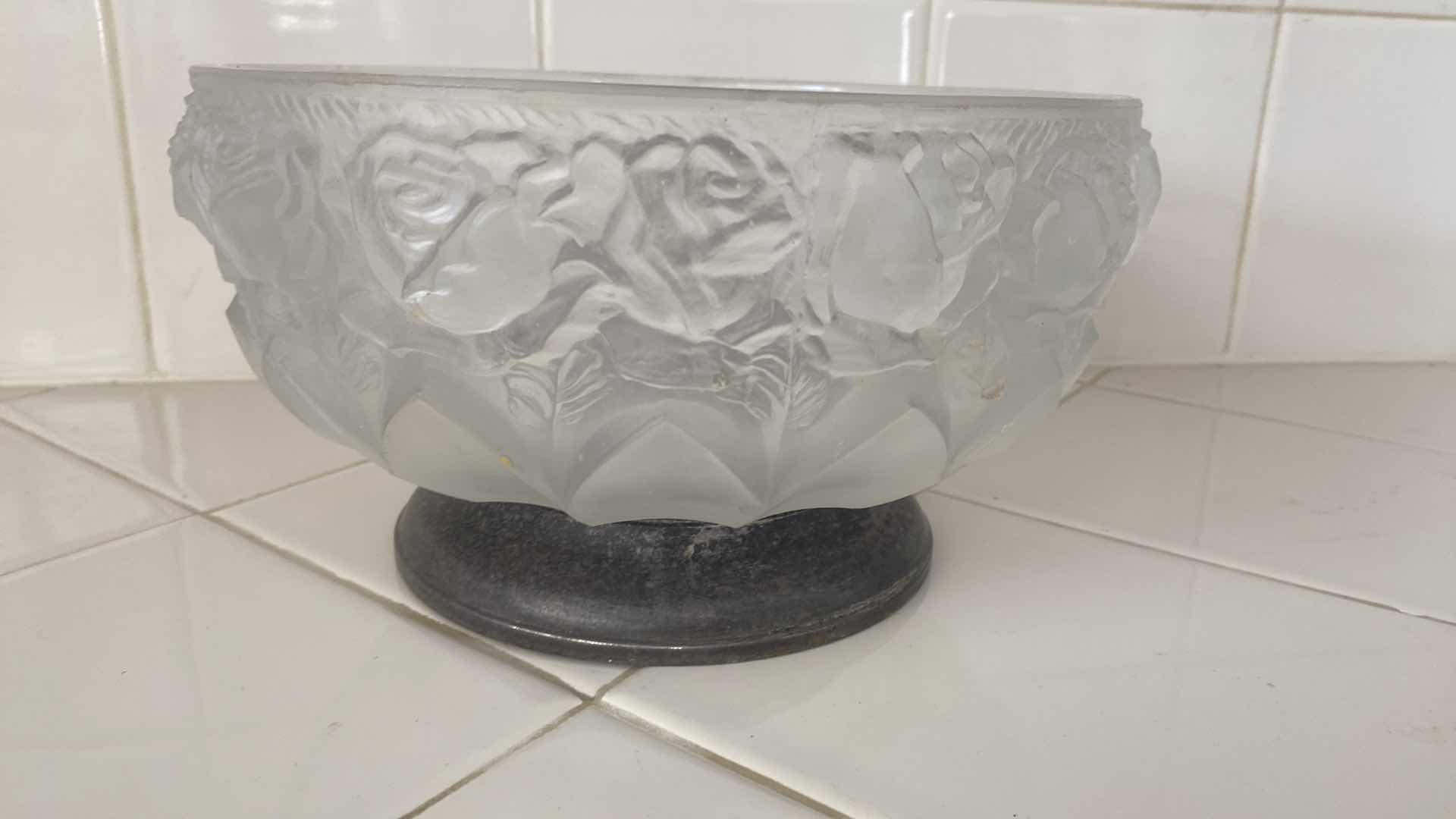 Photo 1 of FROSTED LALIQUE STYLE CARVED GLASS BIWL WITH SILVER BOTTOM 9” x 5”