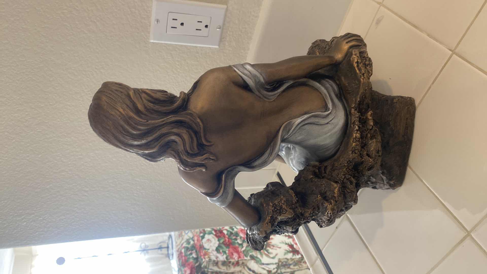 Photo 1 of AUSTIN SCULPTURE BRONZE CAST STATUE ALICE HEATH “MEMORIES” AP3579 H16.5”