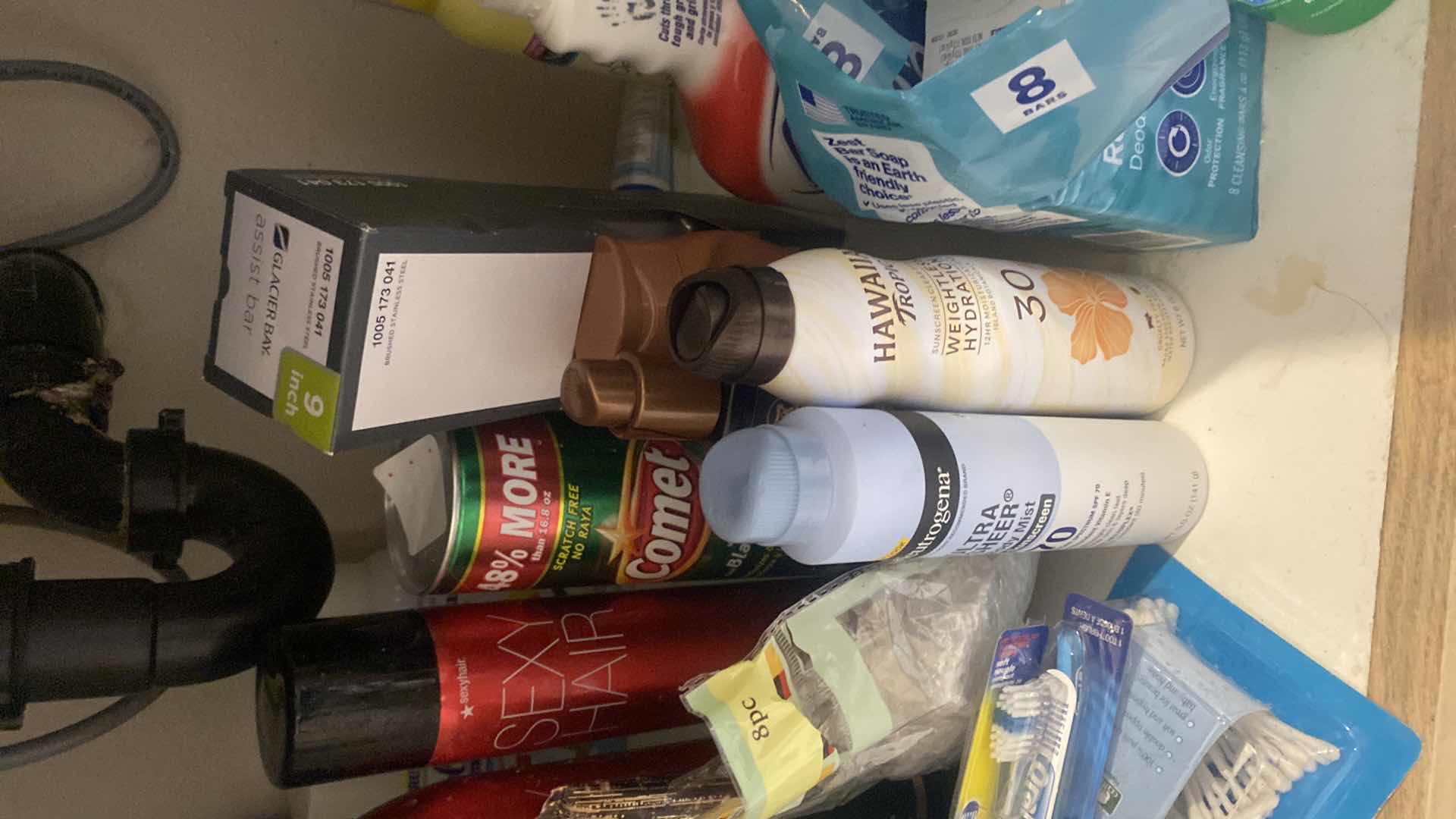 Photo 1 of CONTENTS BATHROOM CABINET - CLEANING, HAIR, SUNTAN & MORE