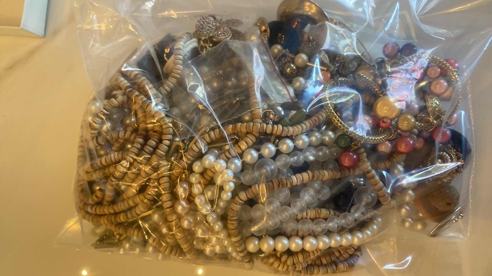 Photo 1 of BROKEN FASHION JEWELRY FOR CRAFTS OR PROJECTS