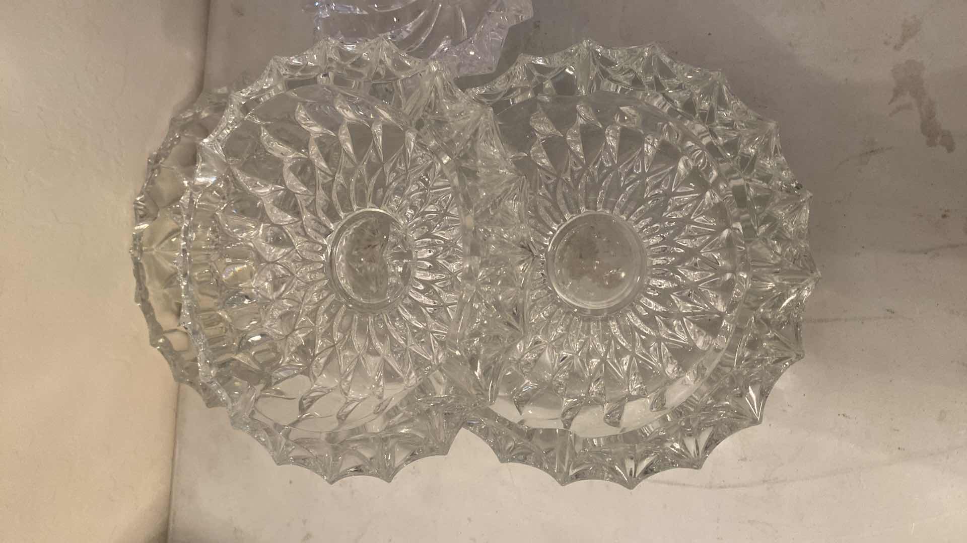 Photo 1 of 4 - CRYSTAL ASHTRAYS
