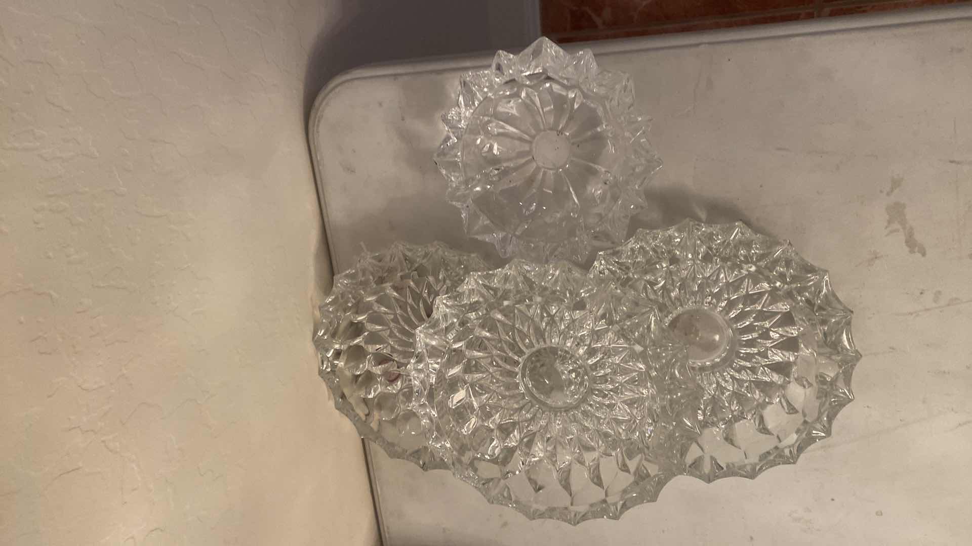 Photo 1 of 4 - CRYSTAL ASHTRAYS
