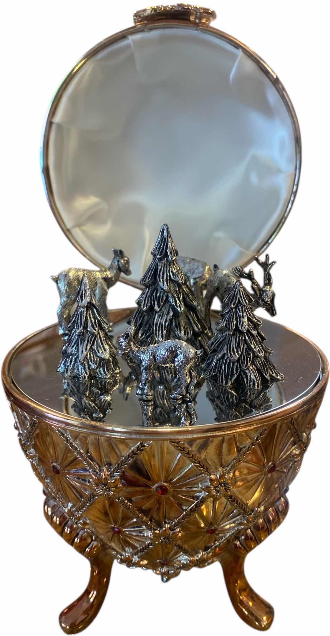 Photo 1 of 2001 WALLACE MUSICAL EGG H8”