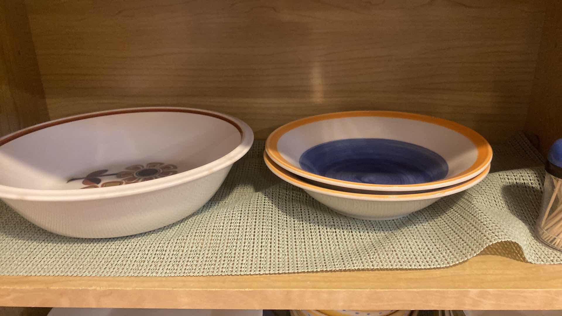 Photo 1 of CONTENTS OF CABINET - EVERYDAY DISHES