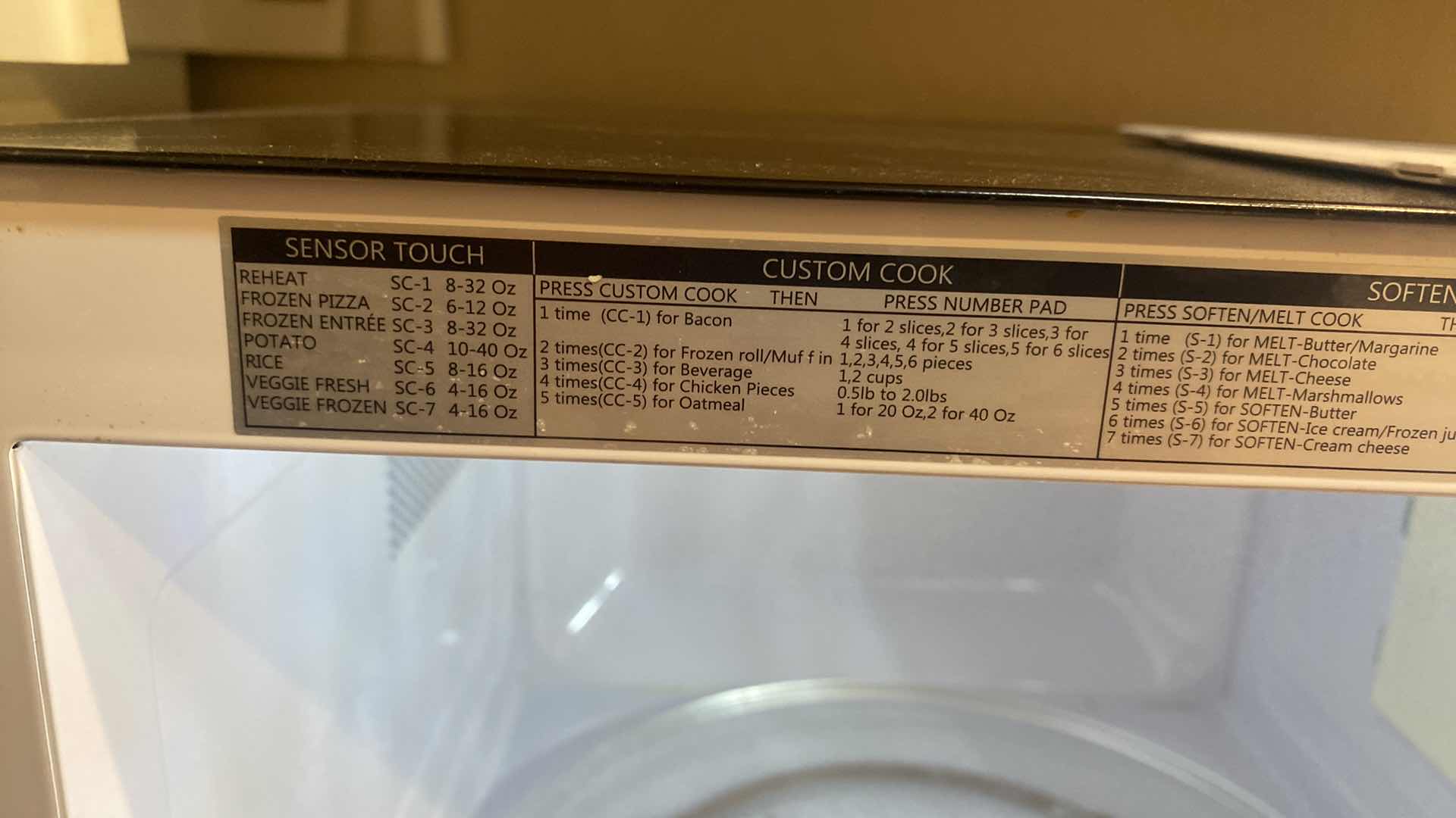 Photo 1 of GE MICROWAVE 20 1/2” x 14 1/2” H 13”