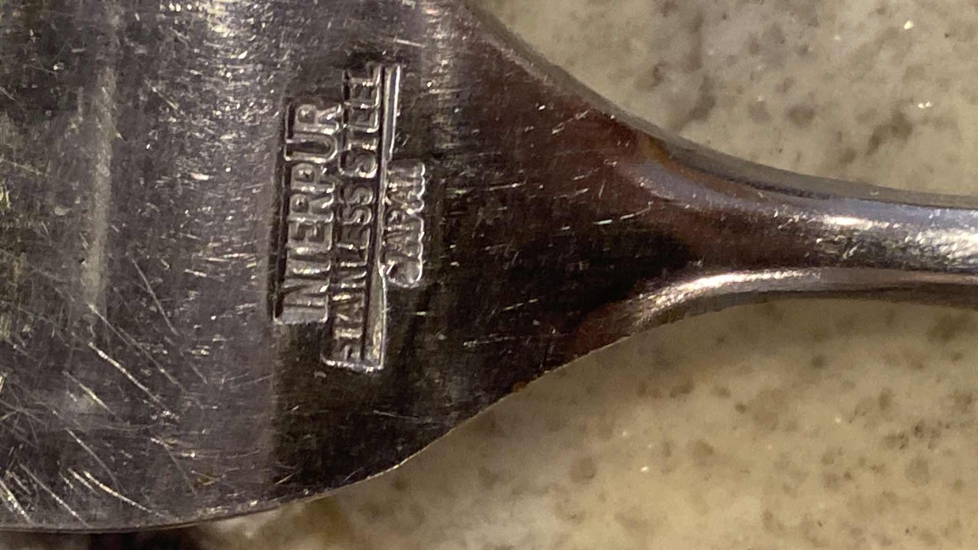 Photo 1 of CONTENTS OF CABINET - SILVERWARE