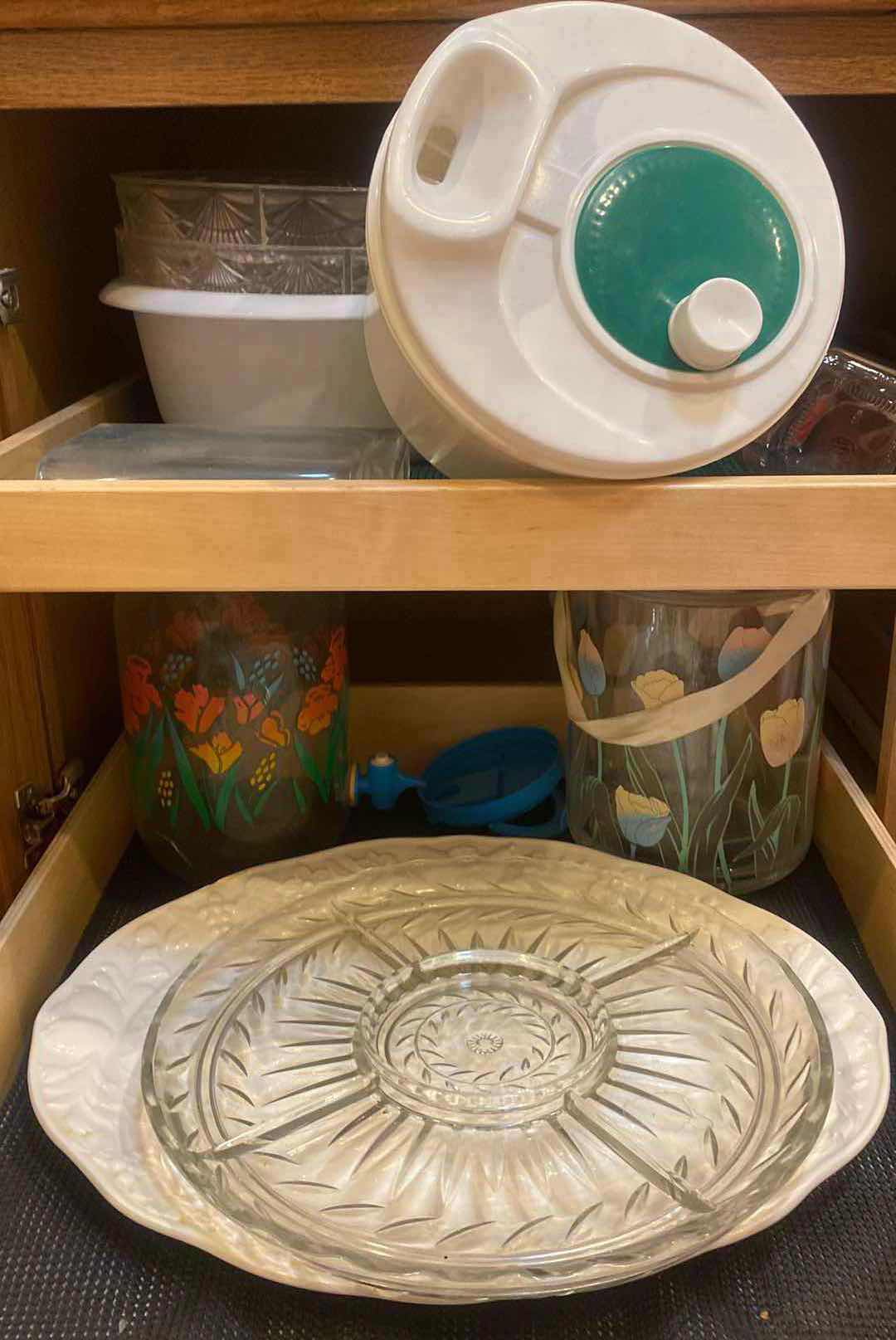 Photo 1 of CONTENTS OF CABINET - TURKEY PLATTER GLASS DIVIDED PLATE & PLASTIC WARE TOP SHELF