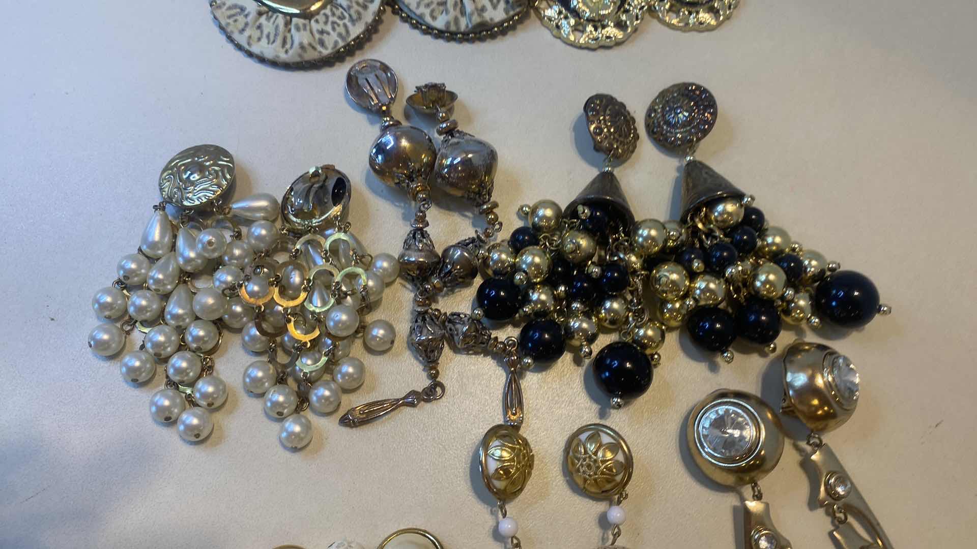 Photo 1 of 8 - CLIP ON EARRINGS FASHION JEWELRY
