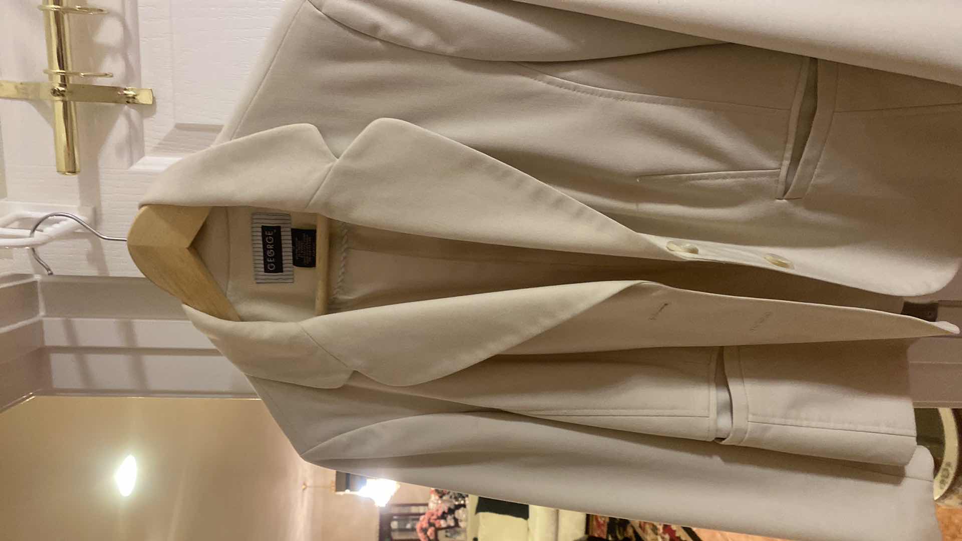 Photo 1 of 6 - WOMENS SIZES 14 SUIT & KHAKI JACKET & EST. 16 IVORY JACKET