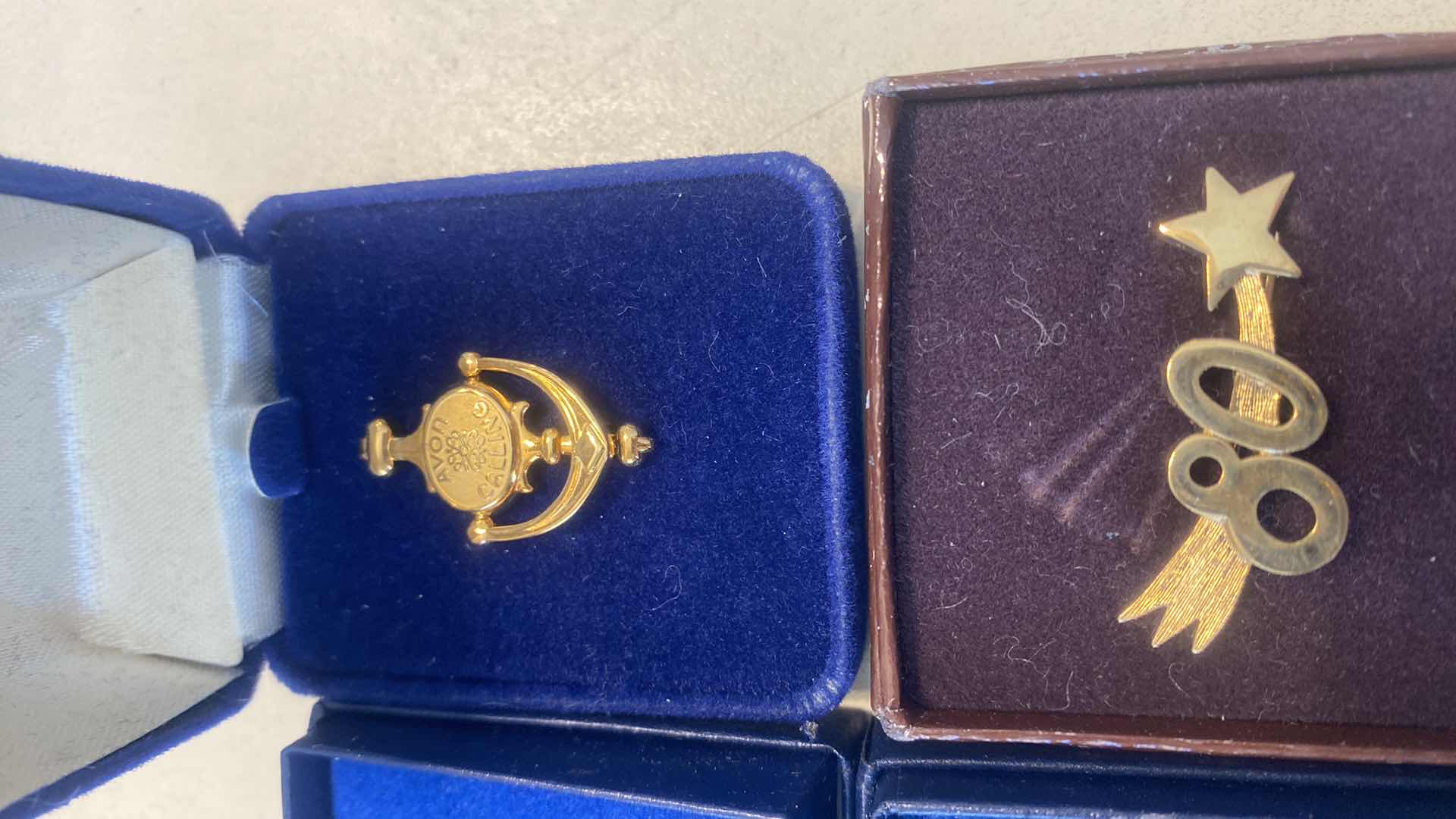 Photo 1 of 4 - AVON REPRESENTATIVE PINS