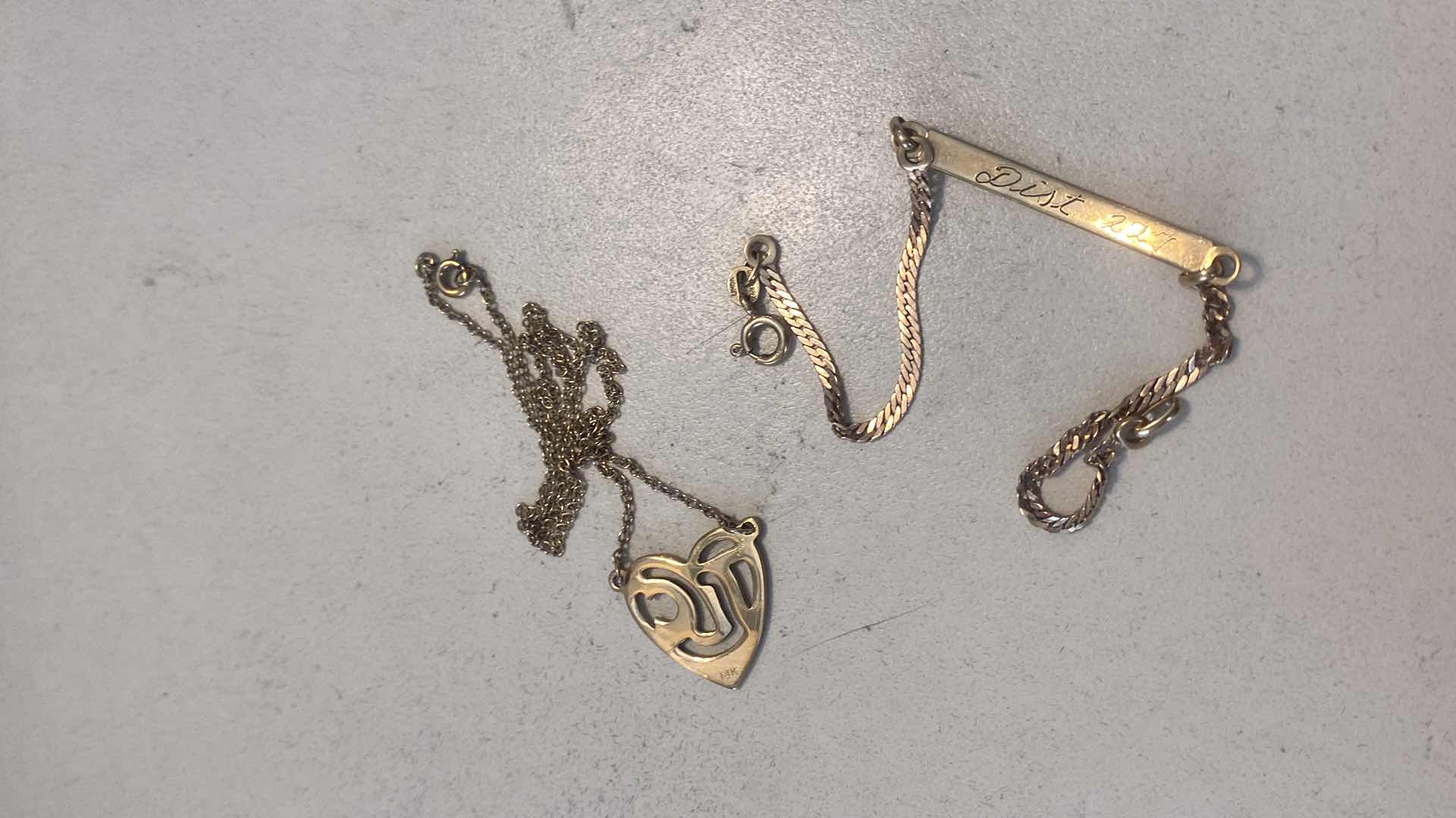 Photo 1 of 14K GOLD AVON PRESIDENTS AWARD HEART NECKLACE & CHILDS BRACELET WEIGHT 7.16g