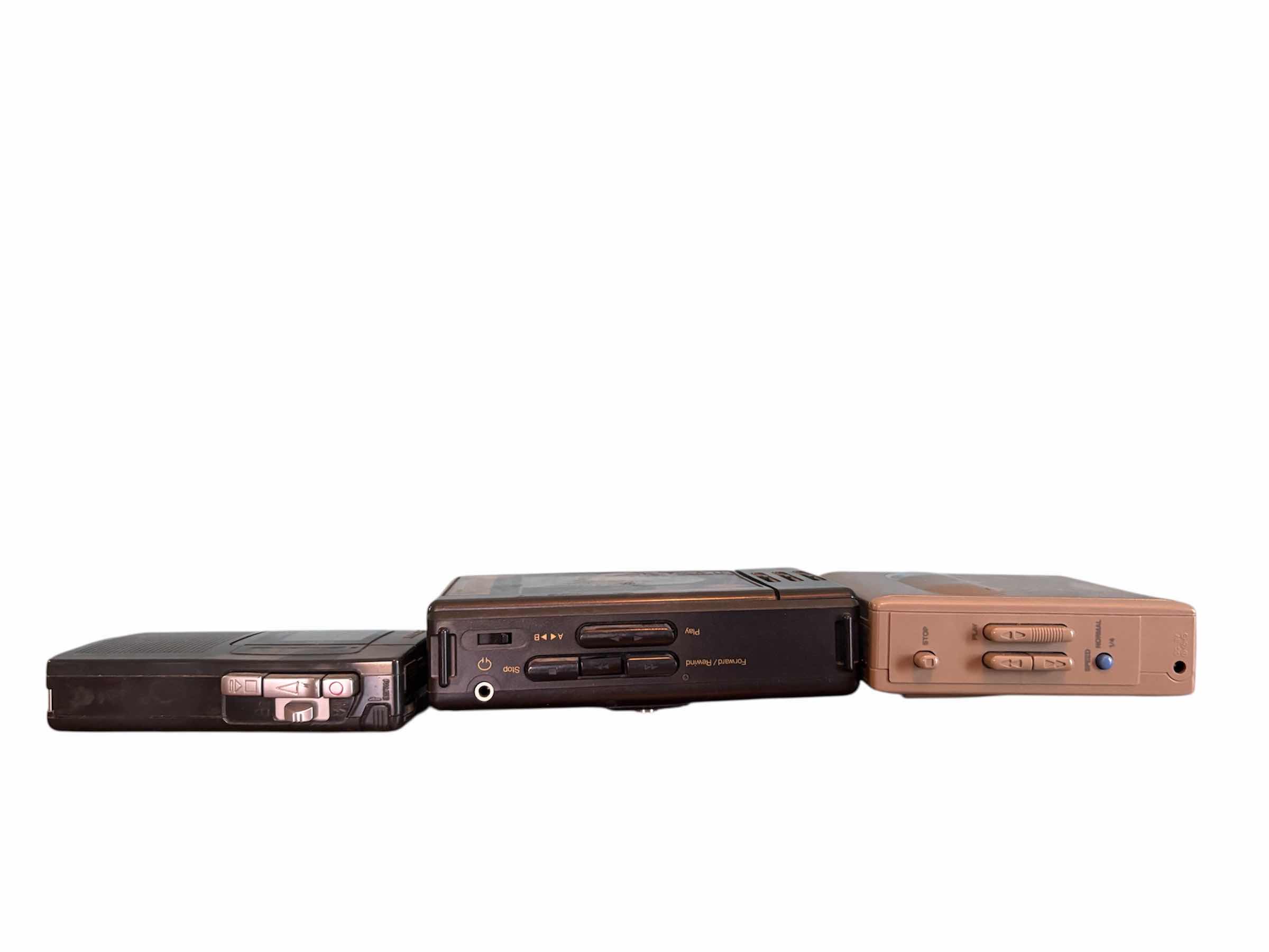 Photo 1 of (3)PCS CASSETTE PLAYER