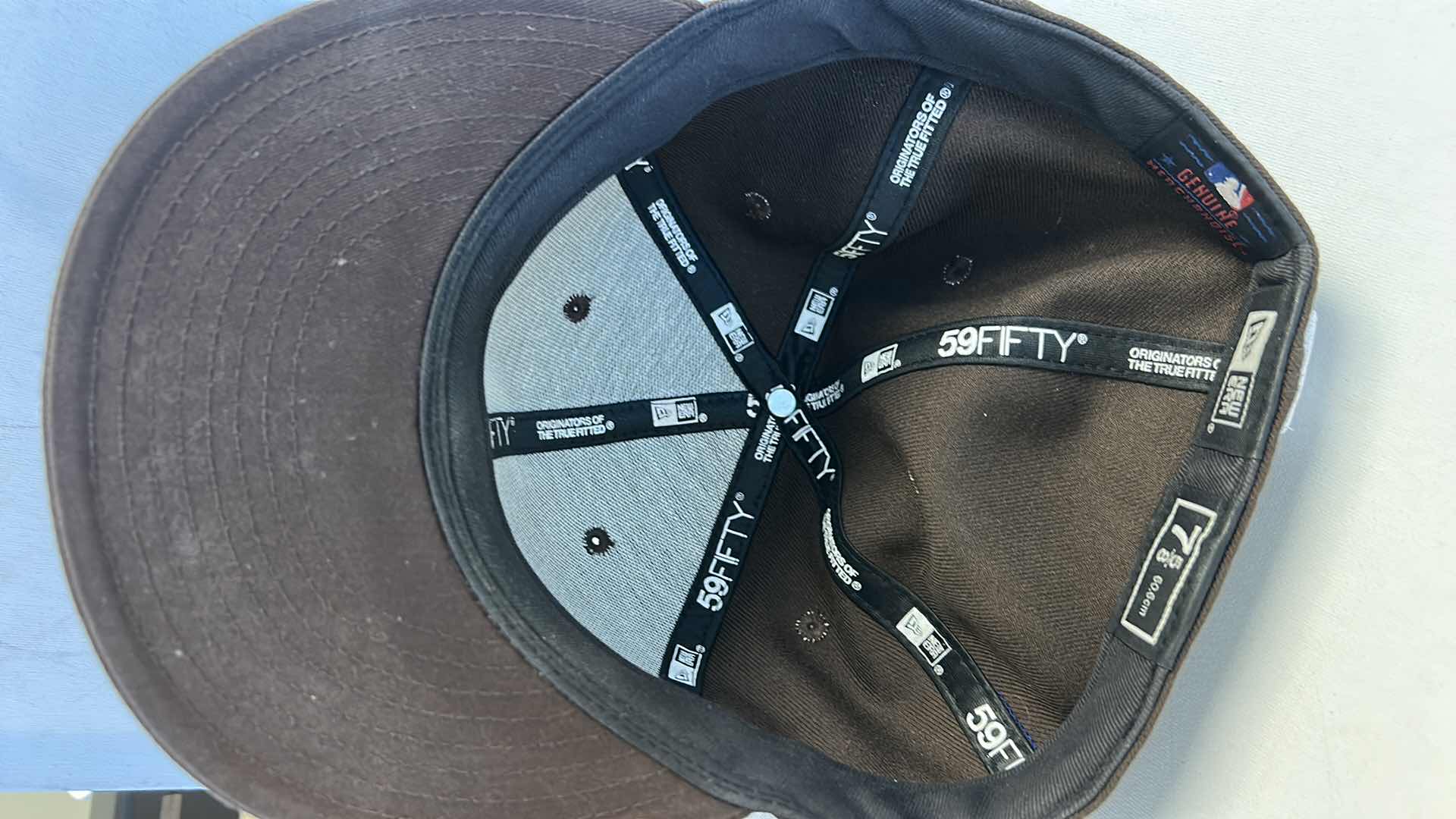 Photo 1 of BOSTON CELTICS BASEBALL CAP