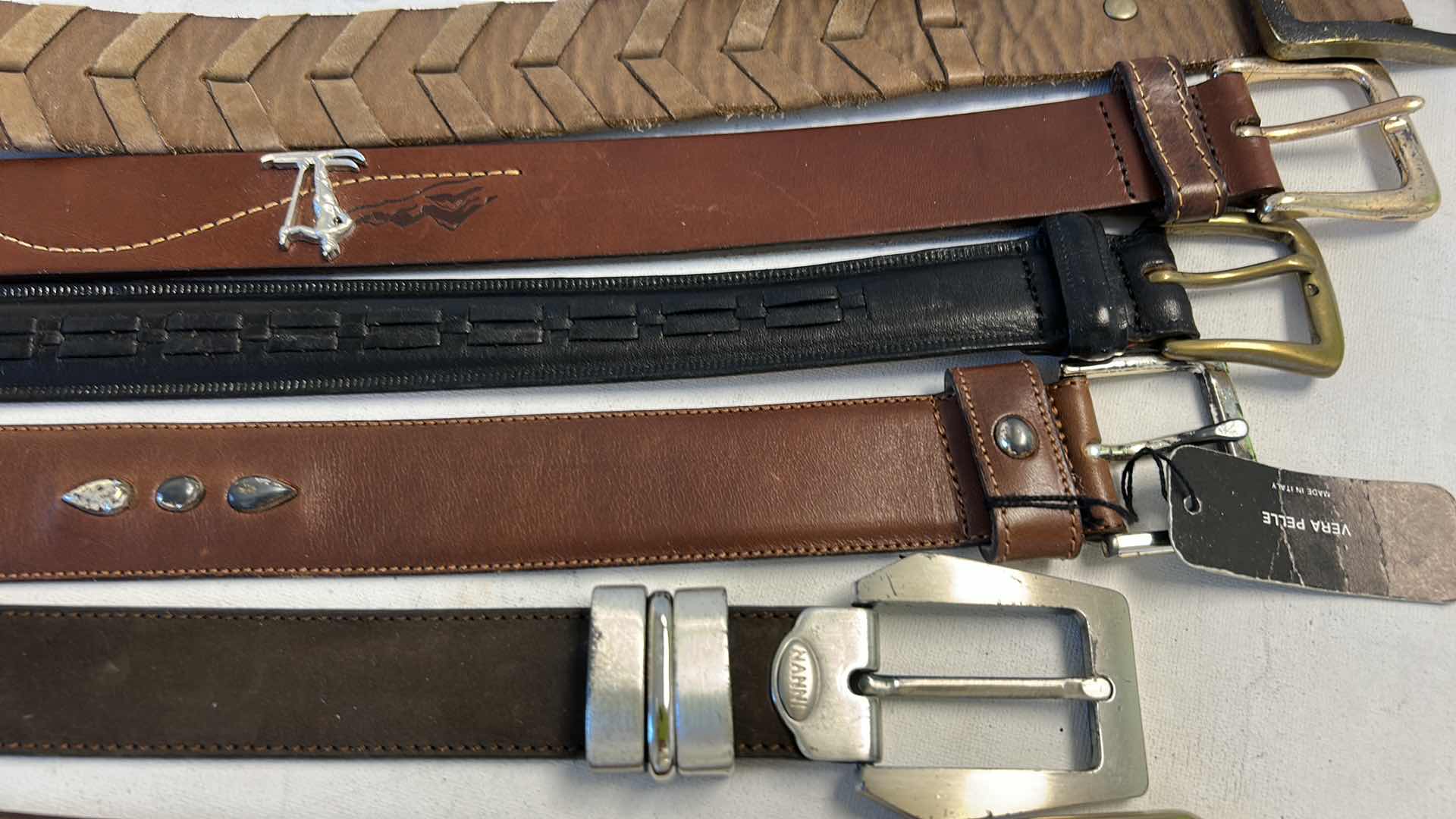Photo 1 of 8 MENS LEATHER BELTS