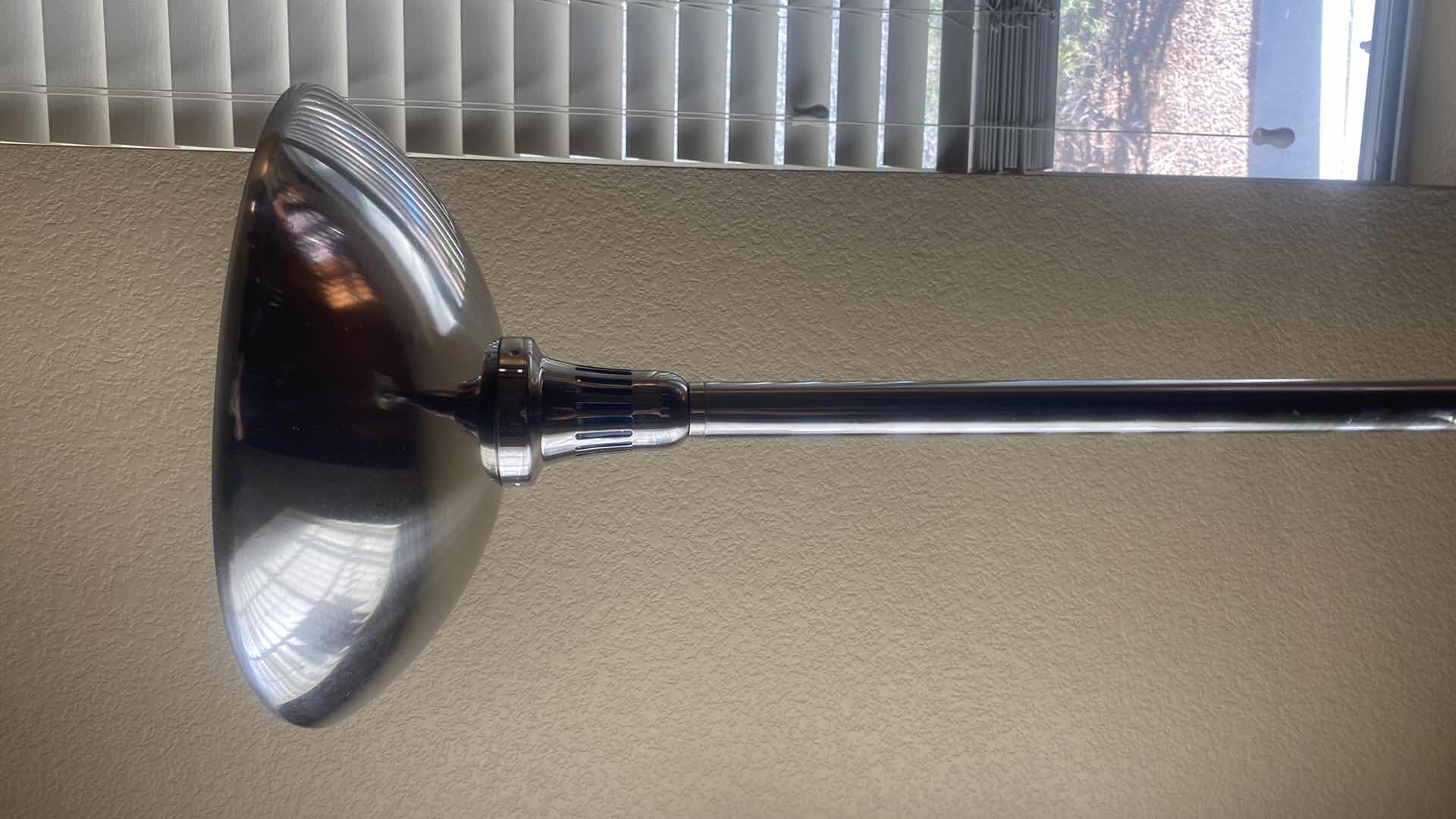 Photo 1 of SILVER FLOOR LAMP H69 1/2”