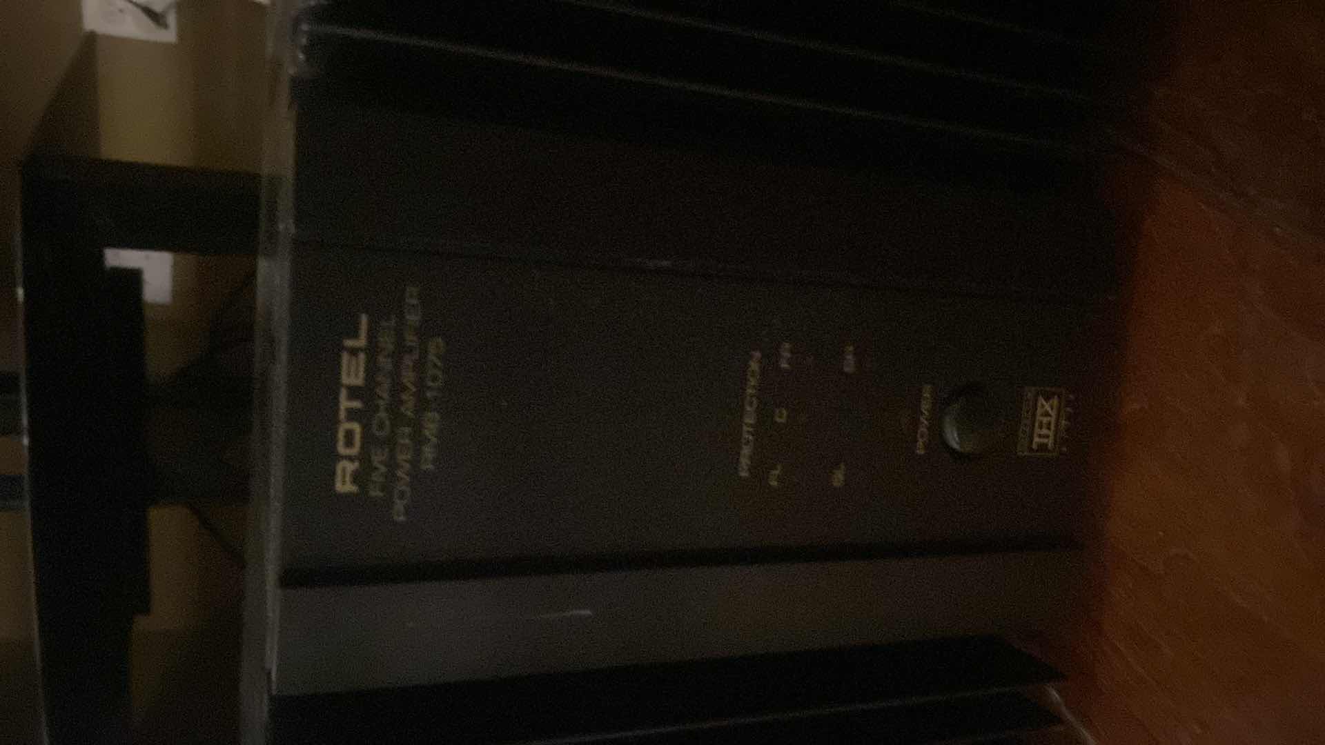 Photo 1 of ROTEL FIVE CHANNEL POWER AMPLIFIER RMD-1075