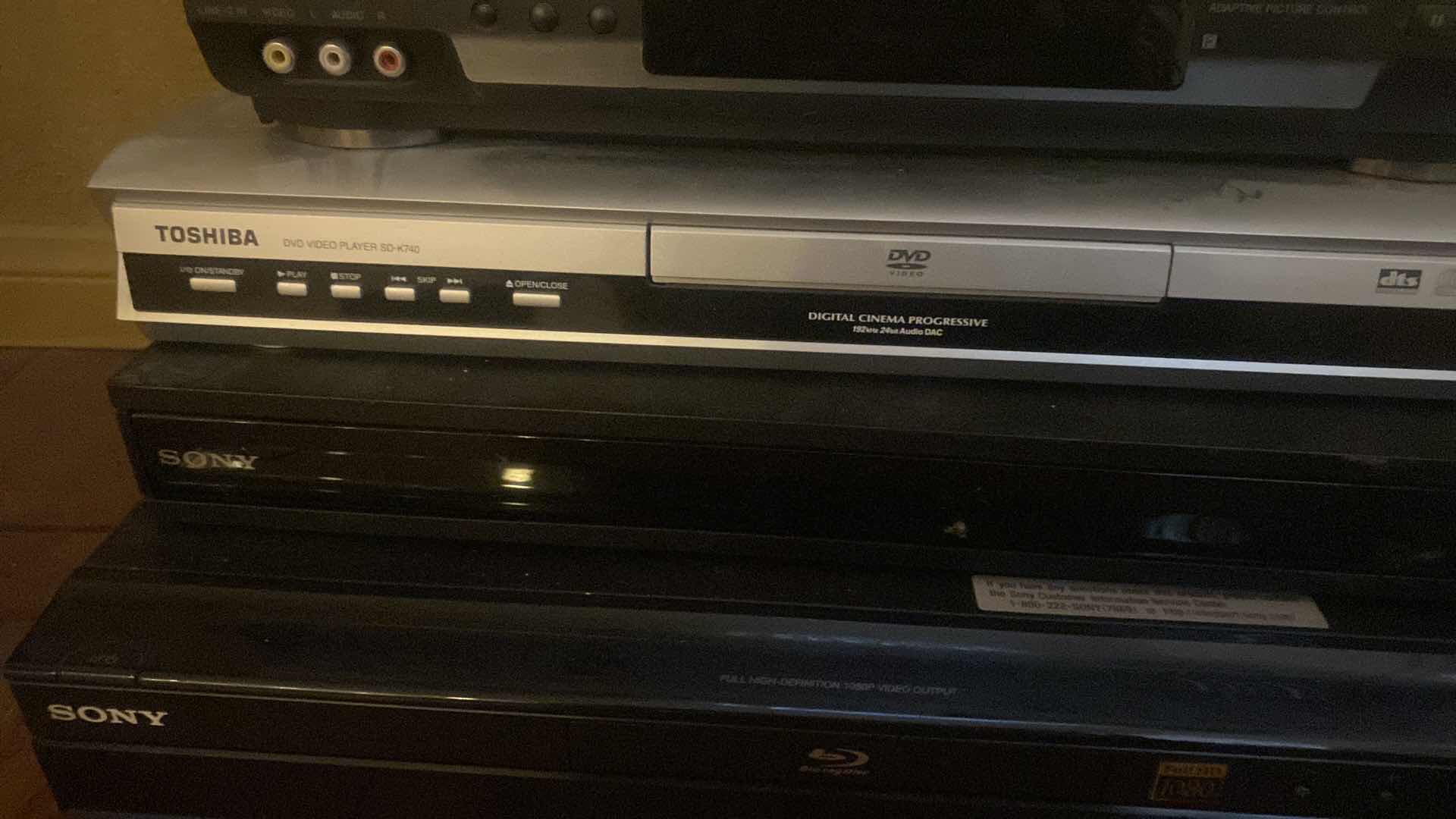 Photo 1 of 5 - VARIOUS ELECTRONICS