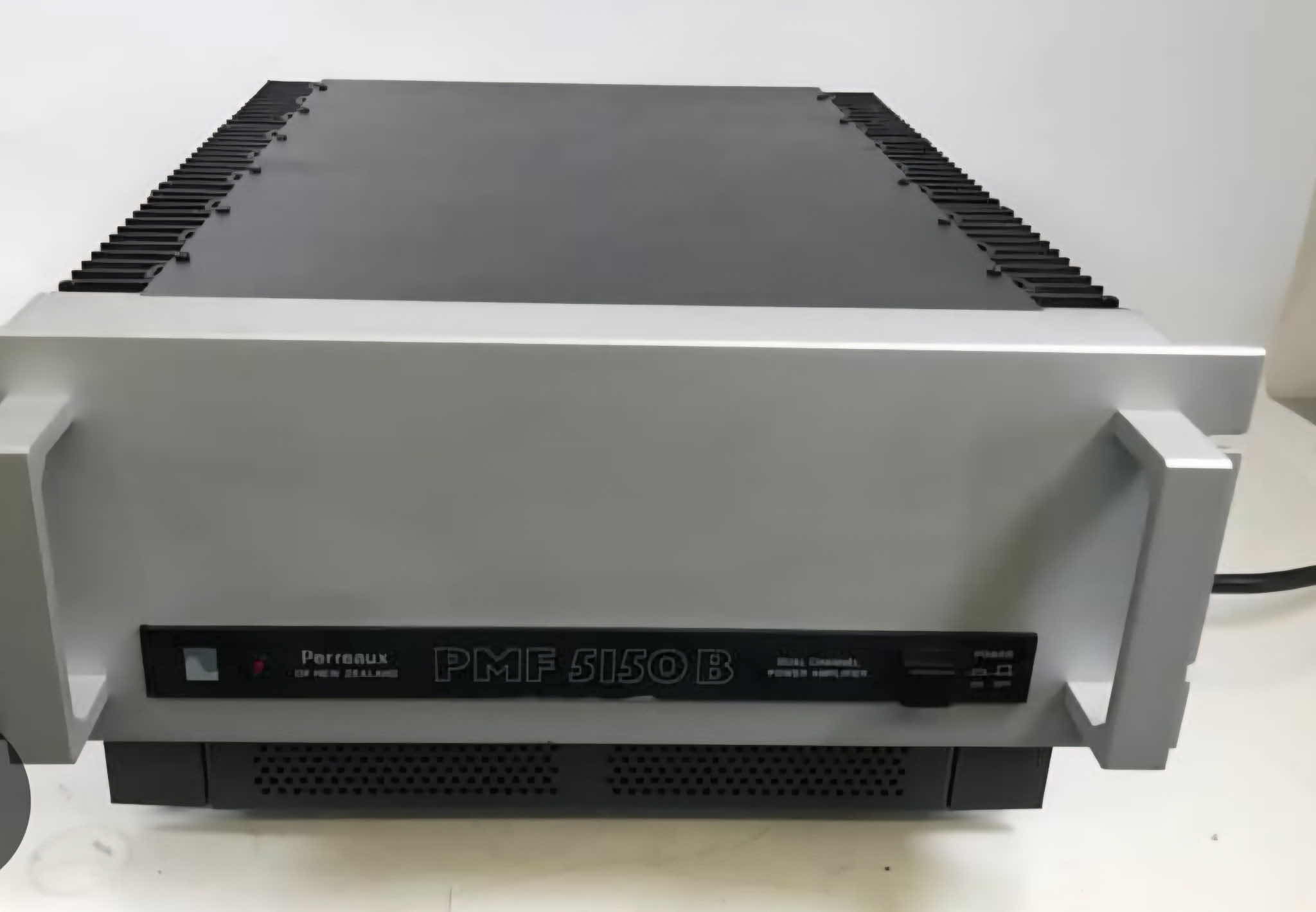Photo 1 of VINTAGE PERREAUX PMF-2150B DUAL CHANNEL POWER AMPLIFIER