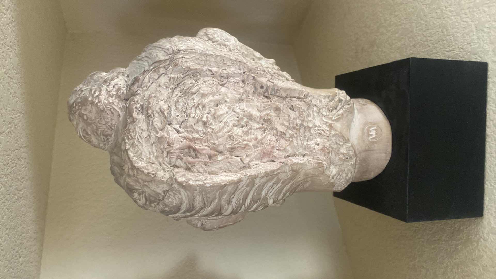 Photo 1 of VINTAGE AUSTIN PRODUCTIONS BUDAH BUST SCULPTURE ON PEDESTAL H15”