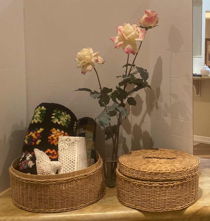 Photo 1 of 2-BASKETS, THROW,TABLE RUNNER & ARTIFICIAL ROSES IN VASE