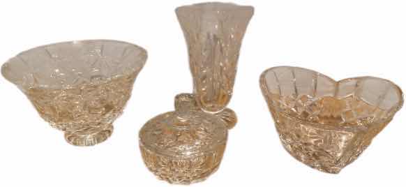 Photo 1 of 4-CRYSTAL BOWLS & VASE H6”